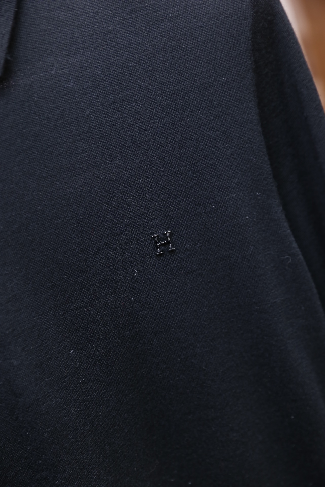 🔥爱马仕/HERMÈS.25秋冬新款！时尚男士百搭纯毛针织Polo衫采用纯毛面料制作，质地细腻柔软，兼具