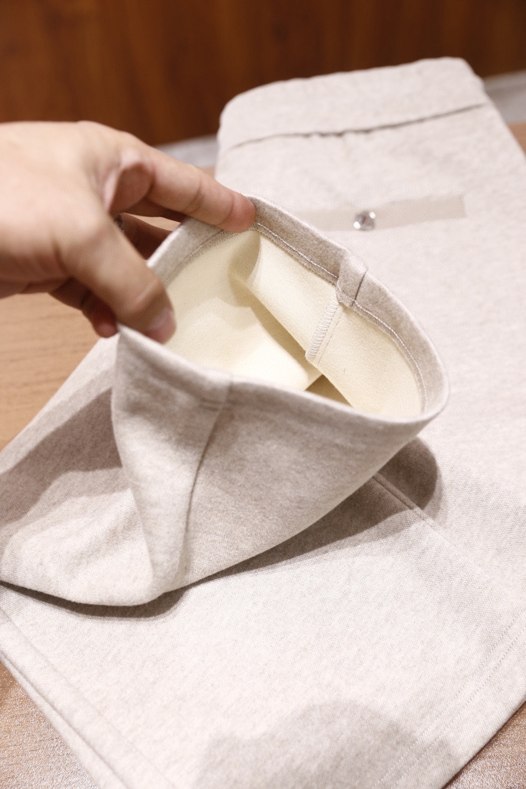 🔥杰尼*/Zeg*a.25秋冬新品！时尚男士百搭休闲裤👍内敛低调的设计风格，奢华品牌logo标志✅点缀！