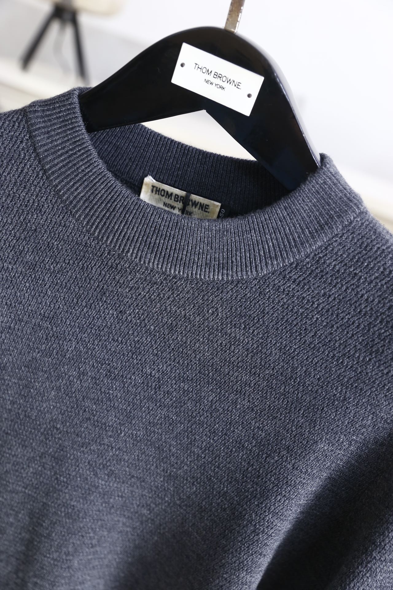 🔥TB.25秋冬新品！时尚男士半高领针织衫，含29.6%绵羊毛面料混纺制成，兼具绵羊毛的柔软亲肤特性与混