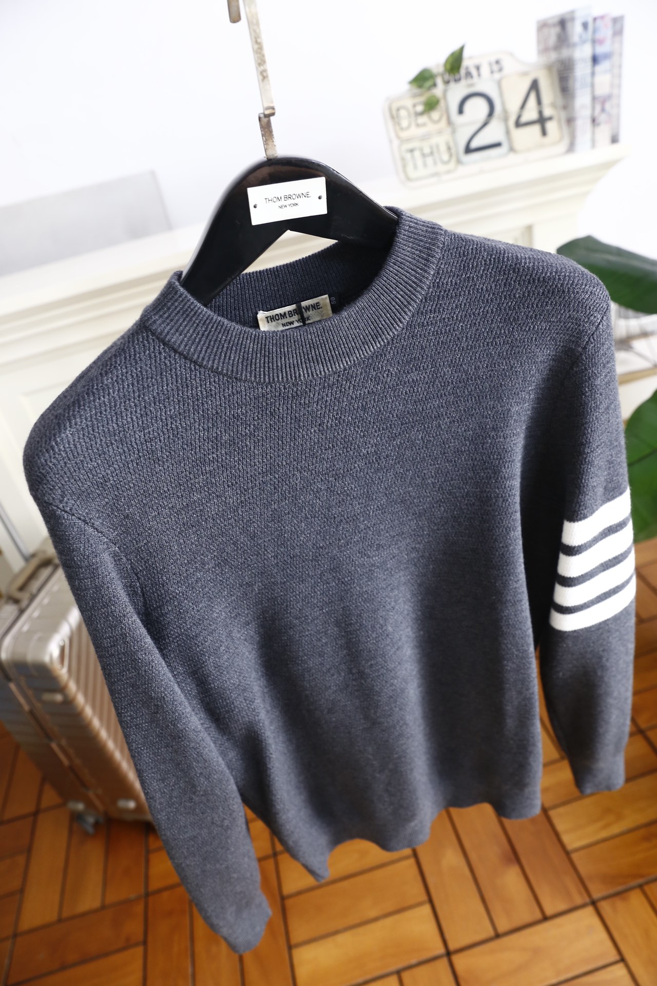 🔥TB.25秋冬新品！时尚男士半高领针织衫，含29.6%绵羊毛面料混纺制成，兼具绵羊毛的柔软亲肤特性与混