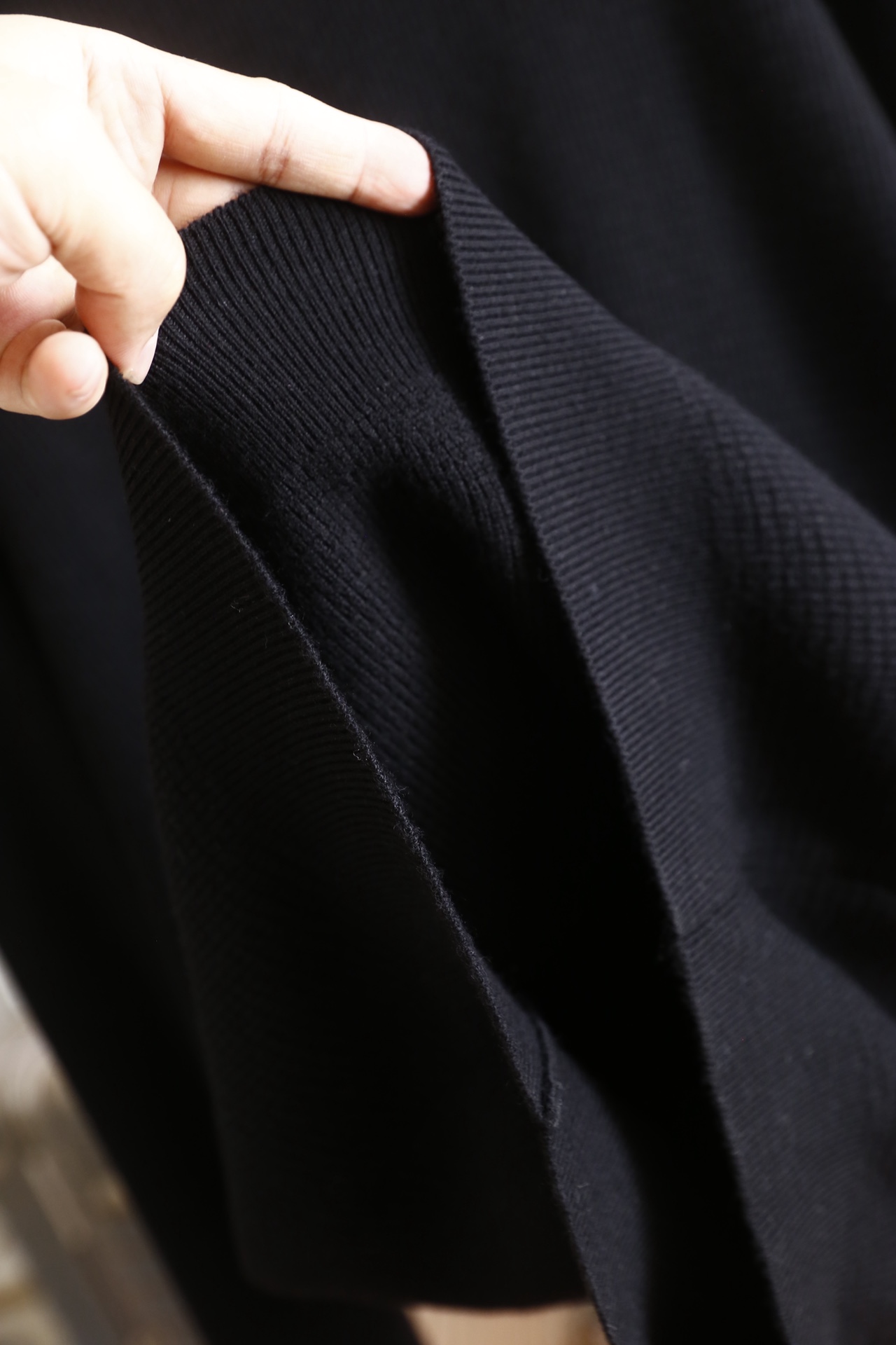 🔥杰尼*/Zegna.25秋冬新款！时尚男士圆领毛衫👍采用百分百绵羊毛面料，肌理感清晰立体，触感柔软且富