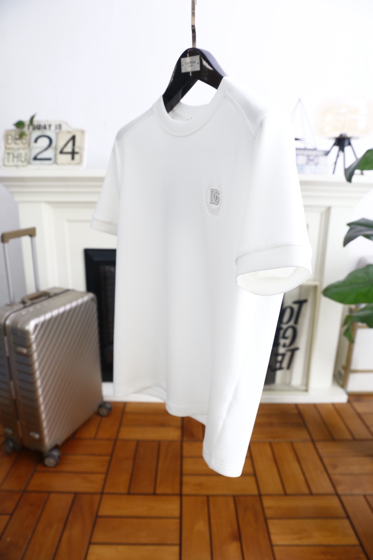 🔥杜嘉班纳/Dolce & Gabbana.25秋季新款🆕时尚男士圆领短袖🍃胸前奢华经典品牌字母LOGO