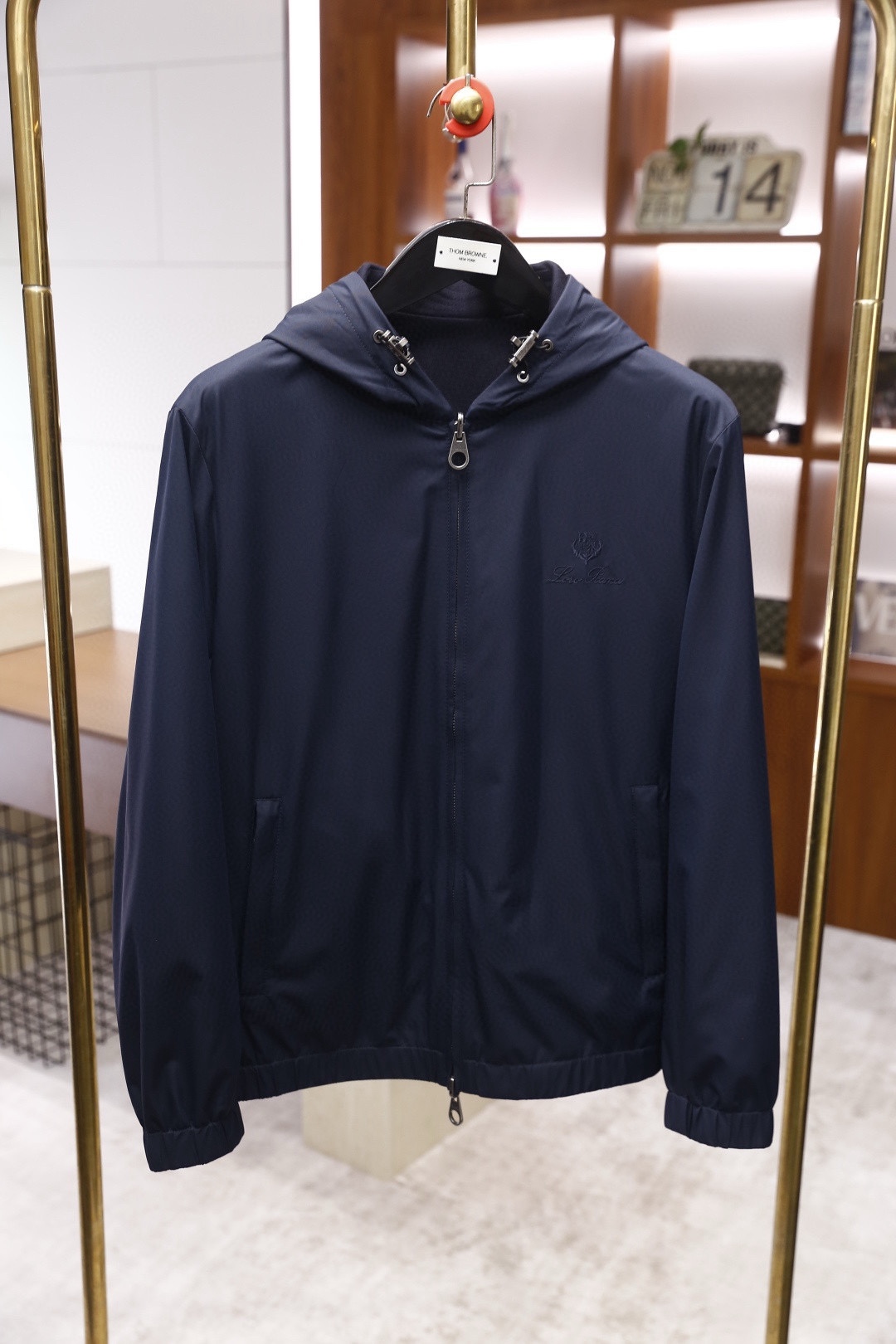 🔥lP🆕.2025秋冬新品🆕顶级原单男款双面可穿夹克！时尚连帽设计📸顶级私人订制面料，奢华经典品牌字母L