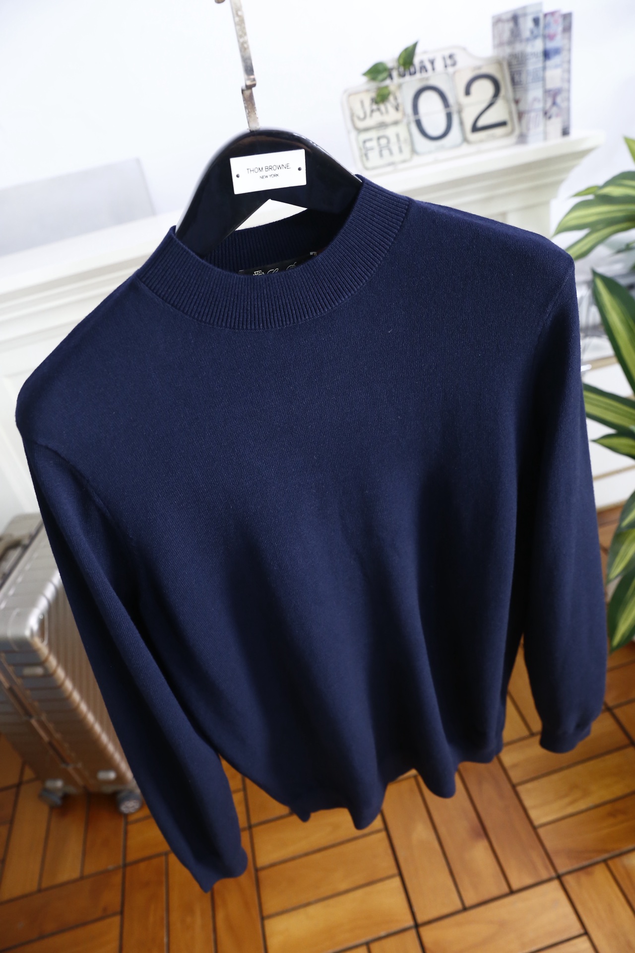 🔥lp🆕.25秋冬男士半高领针织毛衣，秋冬基础款内搭单品，整体风格简约百搭，适合秋冬穿着。它采用修身剪裁