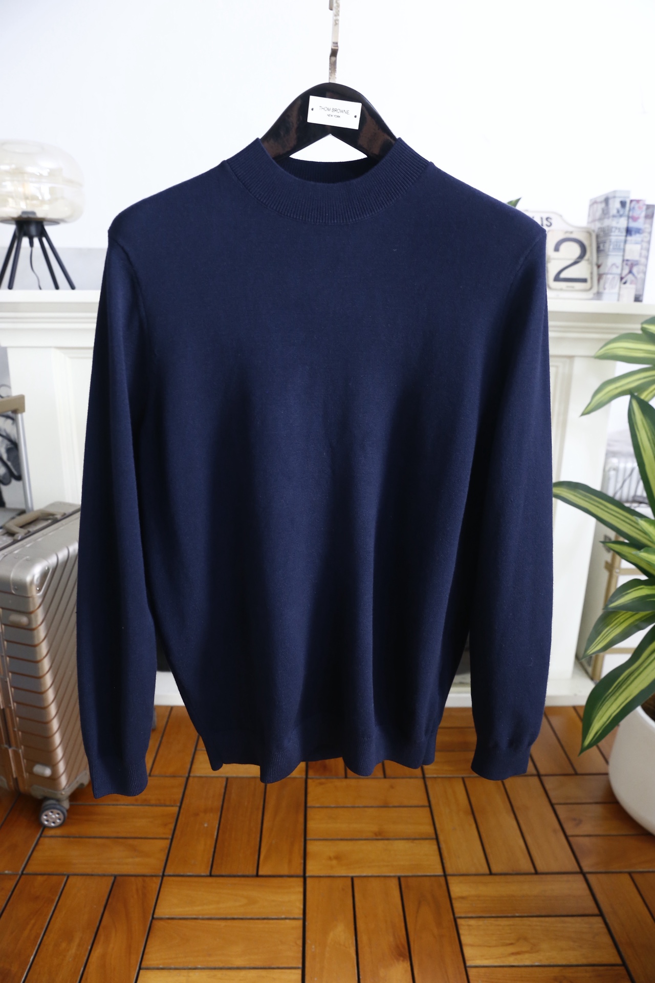 🔥lp🆕.25秋冬男士半高领针织毛衣，秋冬基础款内搭单品，整体风格简约百搭，适合秋冬穿着。它采用修身剪裁