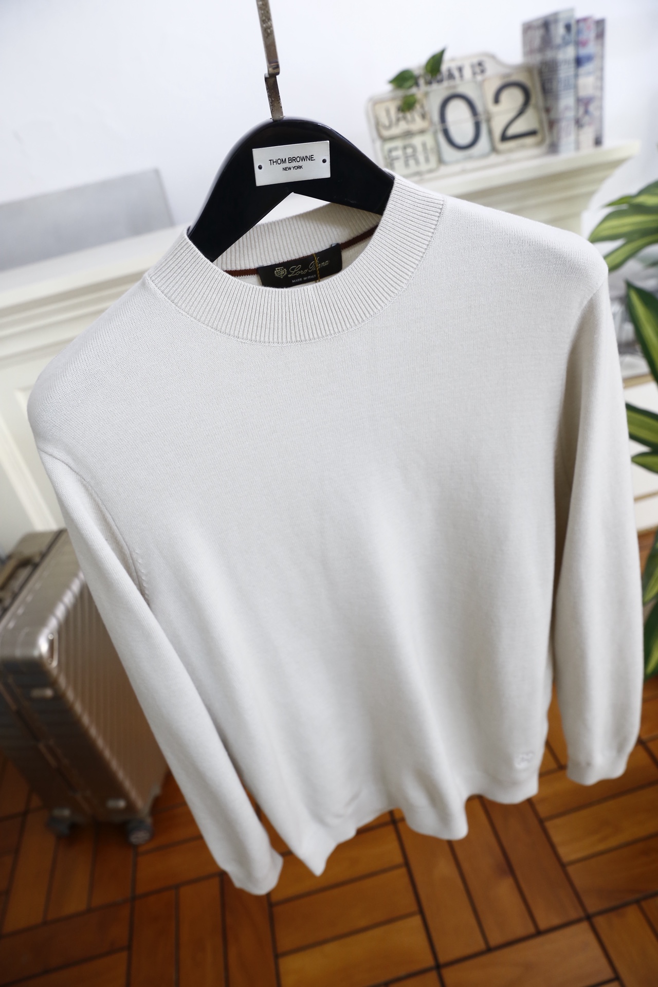 🔥lp🆕.25秋冬男士半高领针织毛衣，秋冬基础款内搭单品，整体风格简约百搭，适合秋冬穿着。它采用修身剪裁