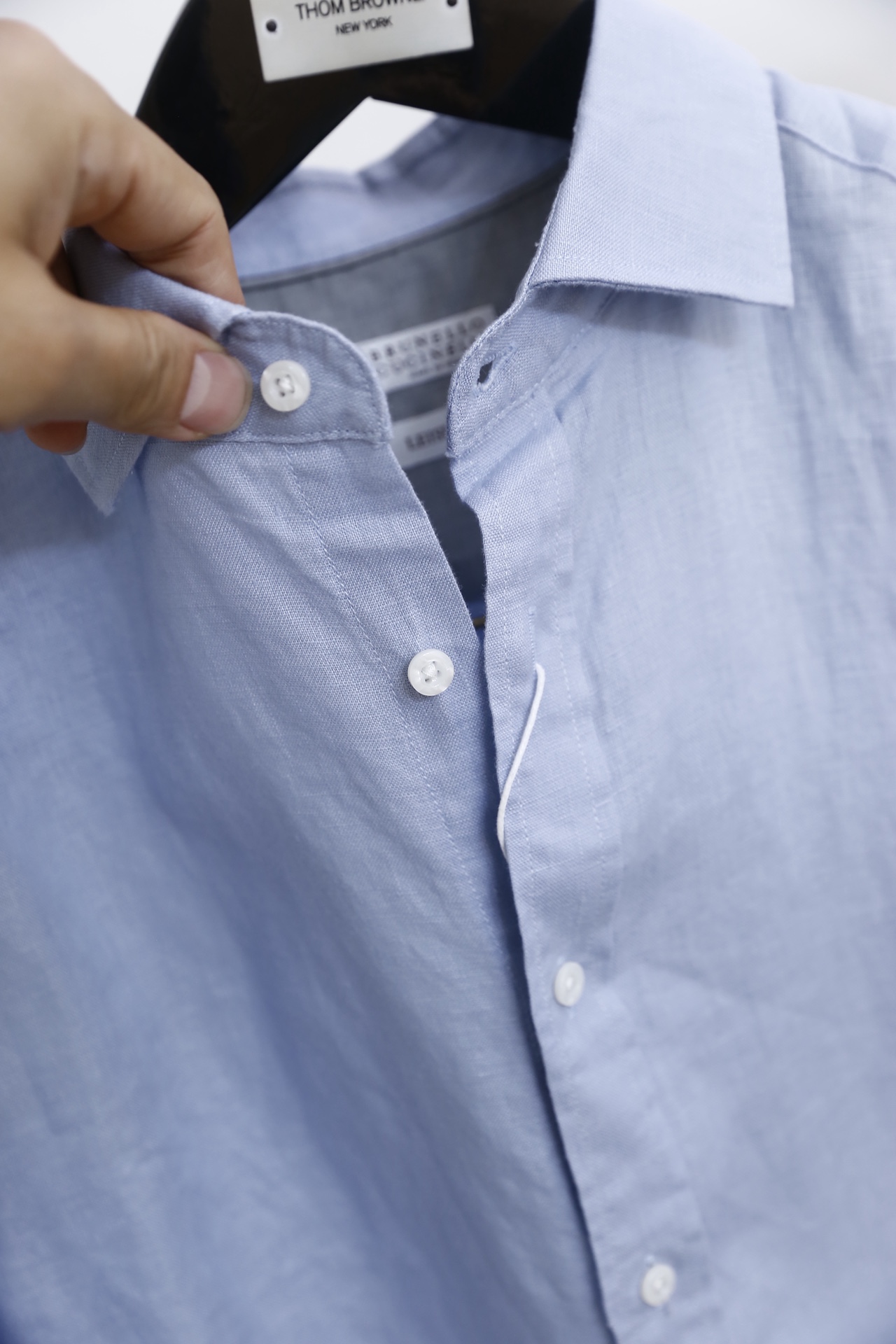 🔥BC.25秋冬新品！时尚男士百搭衬衫👔采用亚麻混纺面料打造，触感清爽透气，具备良好的吸汗排湿性能，久穿