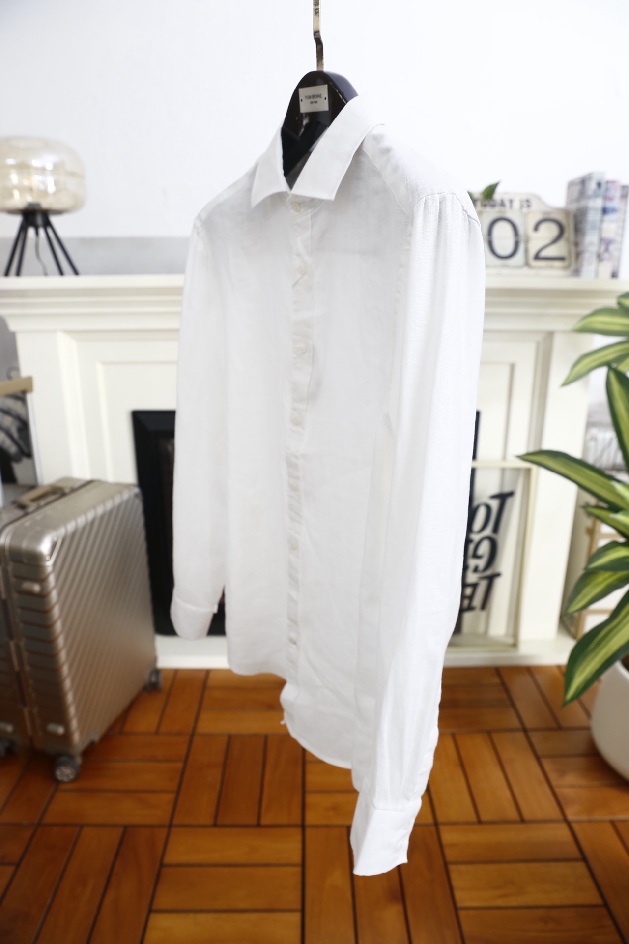 🔥BC.25秋冬新品！时尚男士百搭衬衫👔采用亚麻混纺面料打造，触感清爽透气，具备良好的吸汗排湿性能，久穿