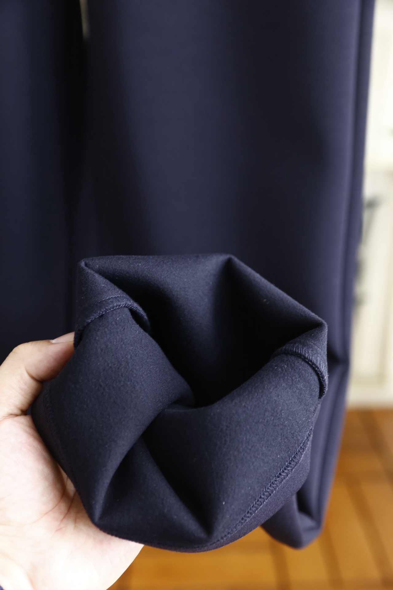 🔥lp🆕.25秋冬时尚新品男士休闲裤🆕采用舒适保暖面料，奢华经典品牌字母LOGO元素设计 上身随意舒服！