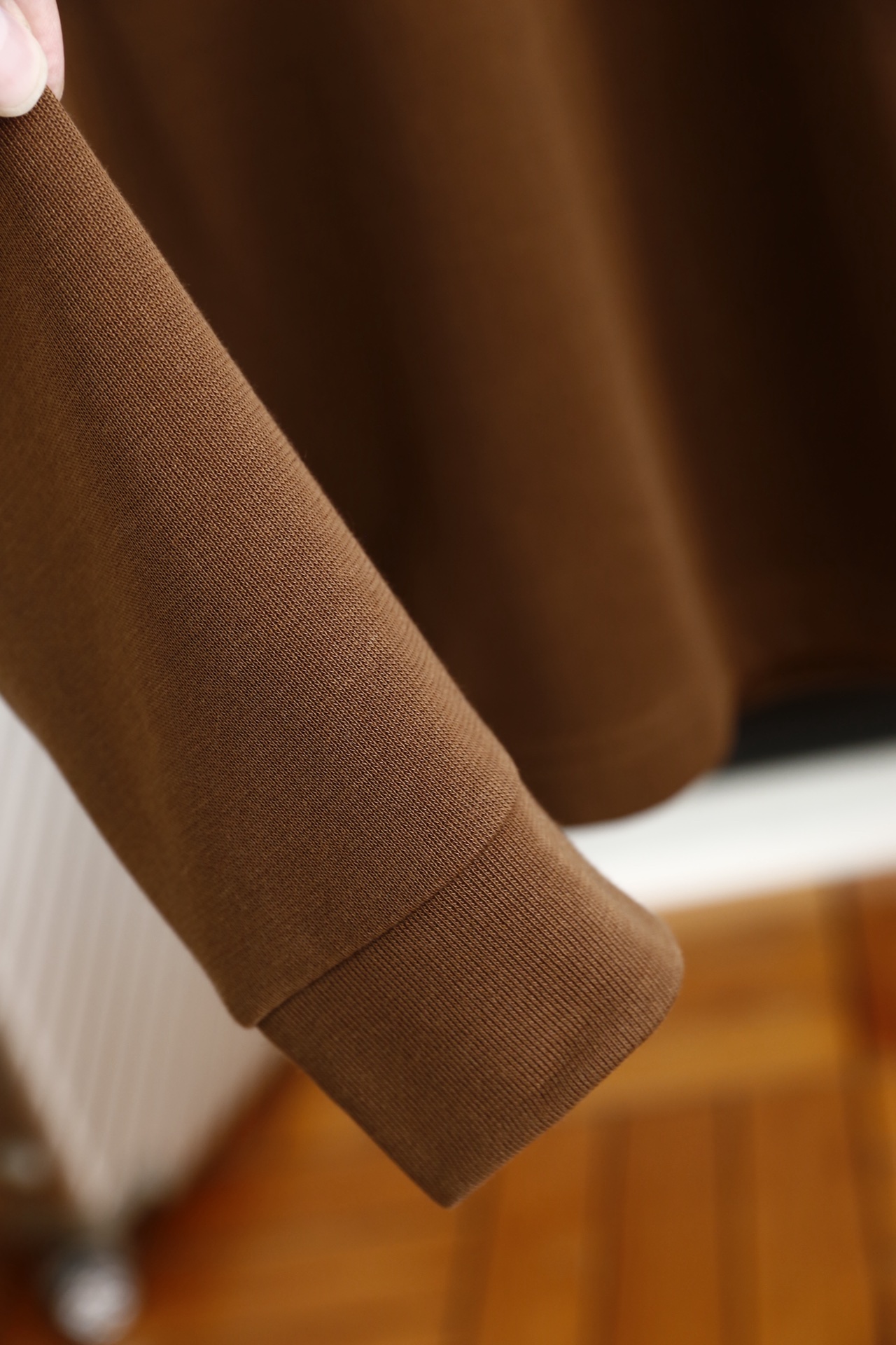 🔥巴宝丽/Burbe*ry.25秋冬新品🆕时尚男士百搭卫衣✅采用舒适保暖棉面料，质地紧实且富有弹性，兼具