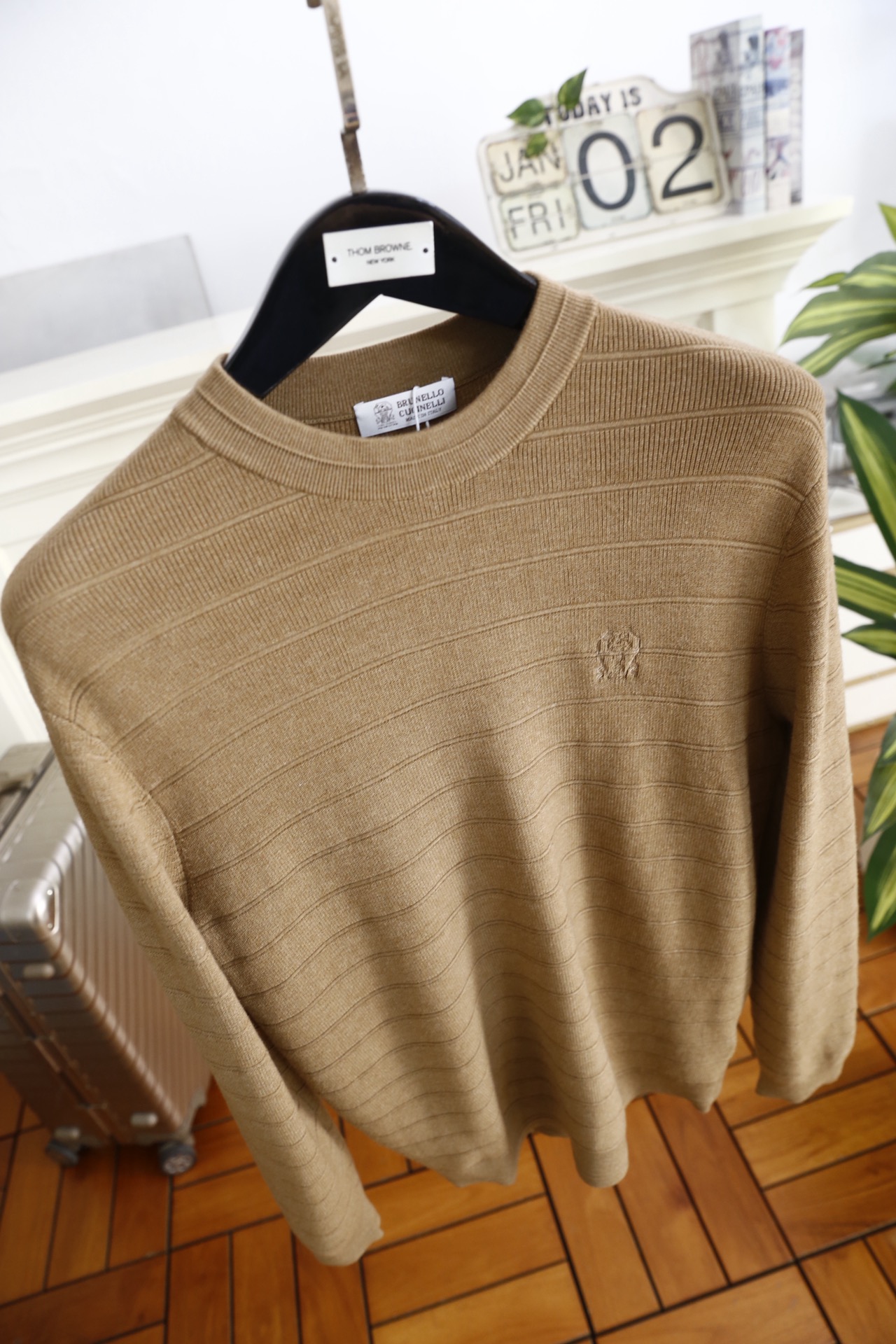 🔥BC.25秋冬男士半高领针织毛衣，秋冬基础款内搭单品，整体风格简约百搭，适合秋冬穿着。它采用修身剪裁，