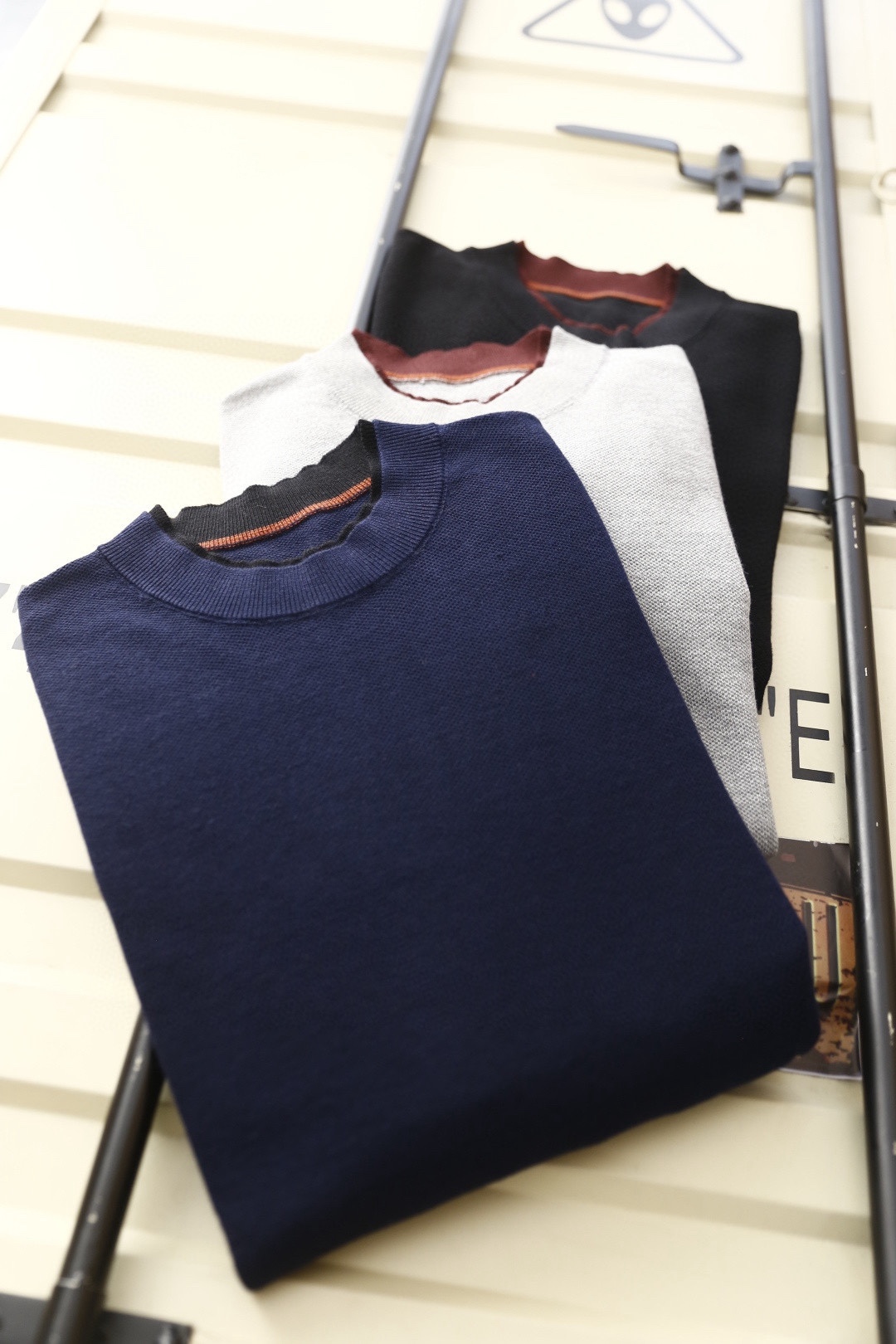 🔥lp🆕.2025秋季新品男士长袖羊毛衫👍🏼独家呈现！奢华品牌元素LOGO搭配✅超级百搭极符合美学基调的