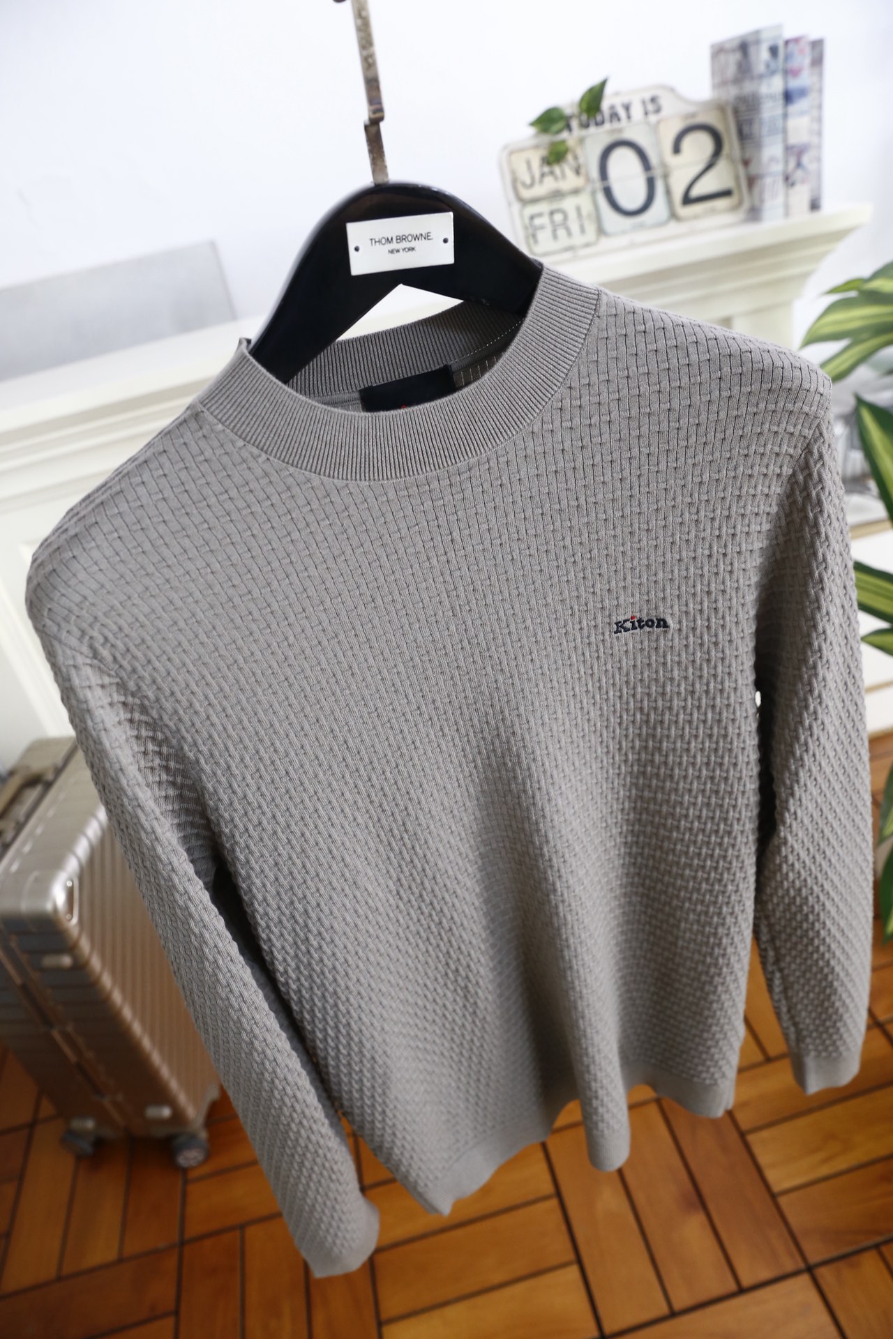 🔥kiton.25秋冬新品！时尚男士百搭毛衫👍采用华夫格针织工艺✅甄选优质棉羊毛混纺面料，触感柔软亲肤且