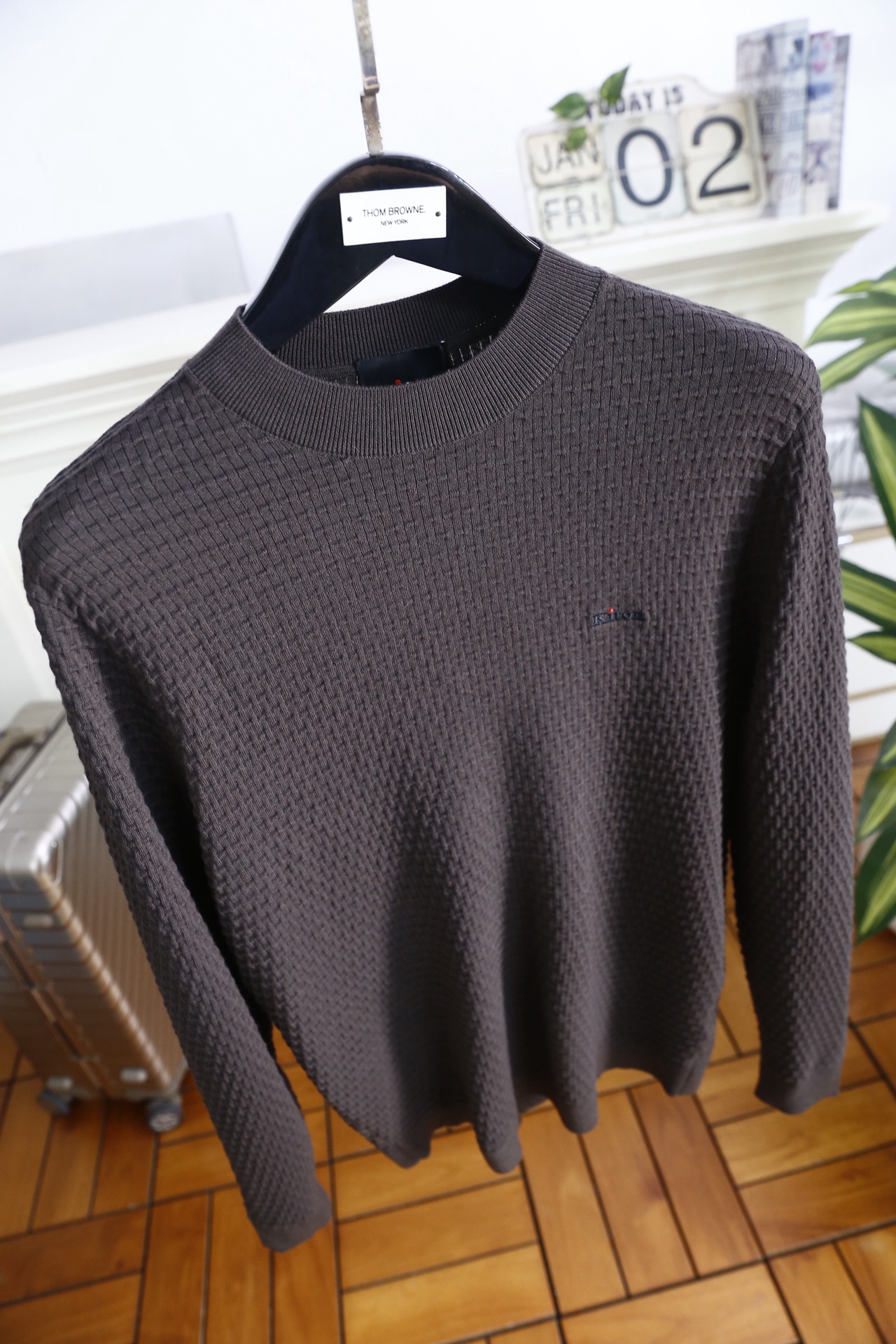 🔥kiton.25秋冬新品！时尚男士百搭毛衫👍采用华夫格针织工艺✅甄选优质棉羊毛混纺面料，触感柔软亲肤且