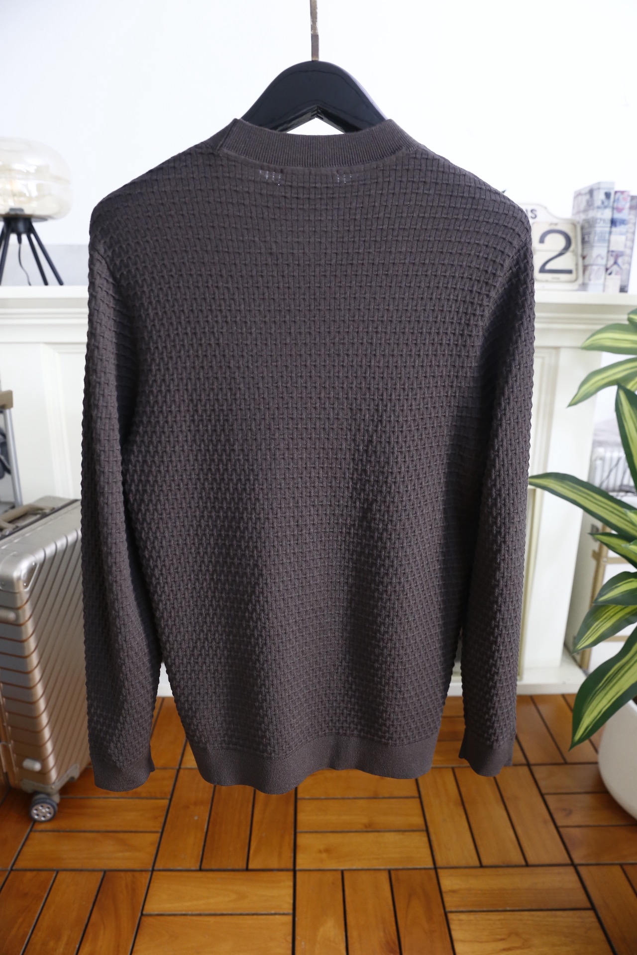 🔥kiton.25秋冬新品！时尚男士百搭毛衫👍采用华夫格针织工艺✅甄选优质棉羊毛混纺面料，触感柔软亲肤且