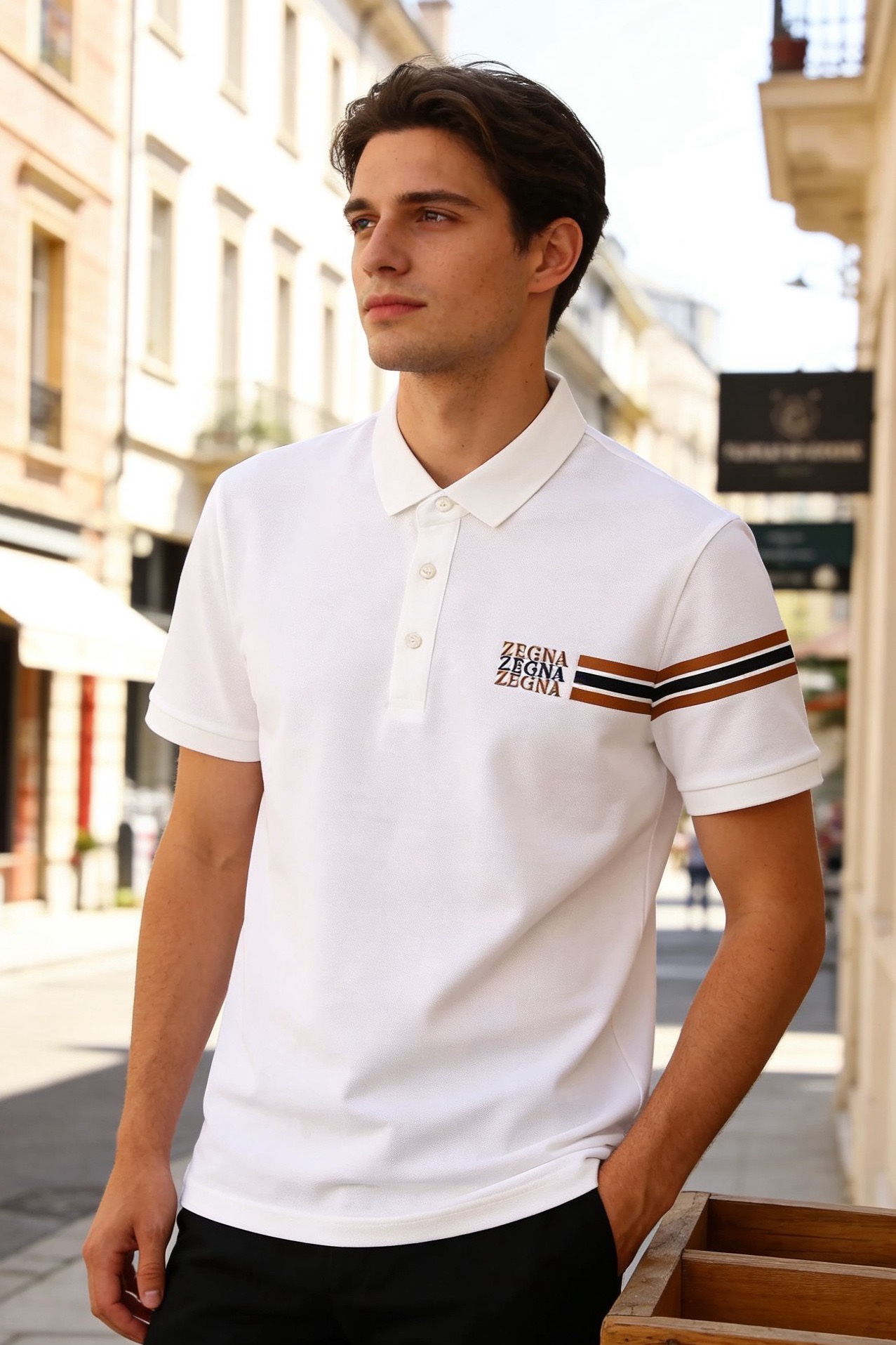 🔥杰尼亚.（🌾）2026春夏新品🆕时尚男士短袖Polo衫采用经典翻领设计，搭配三粒扣门襟，简约利落又不失