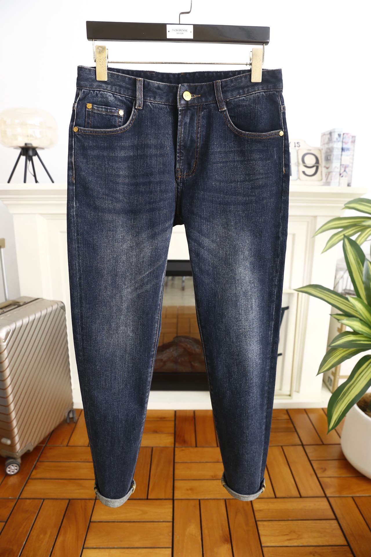 🔥博柏利/Burbe*ry.（🌾）25秋冬男士百搭牛仔裤👖属于品牌兼具英伦质感与实穿性的经典单品。它采用