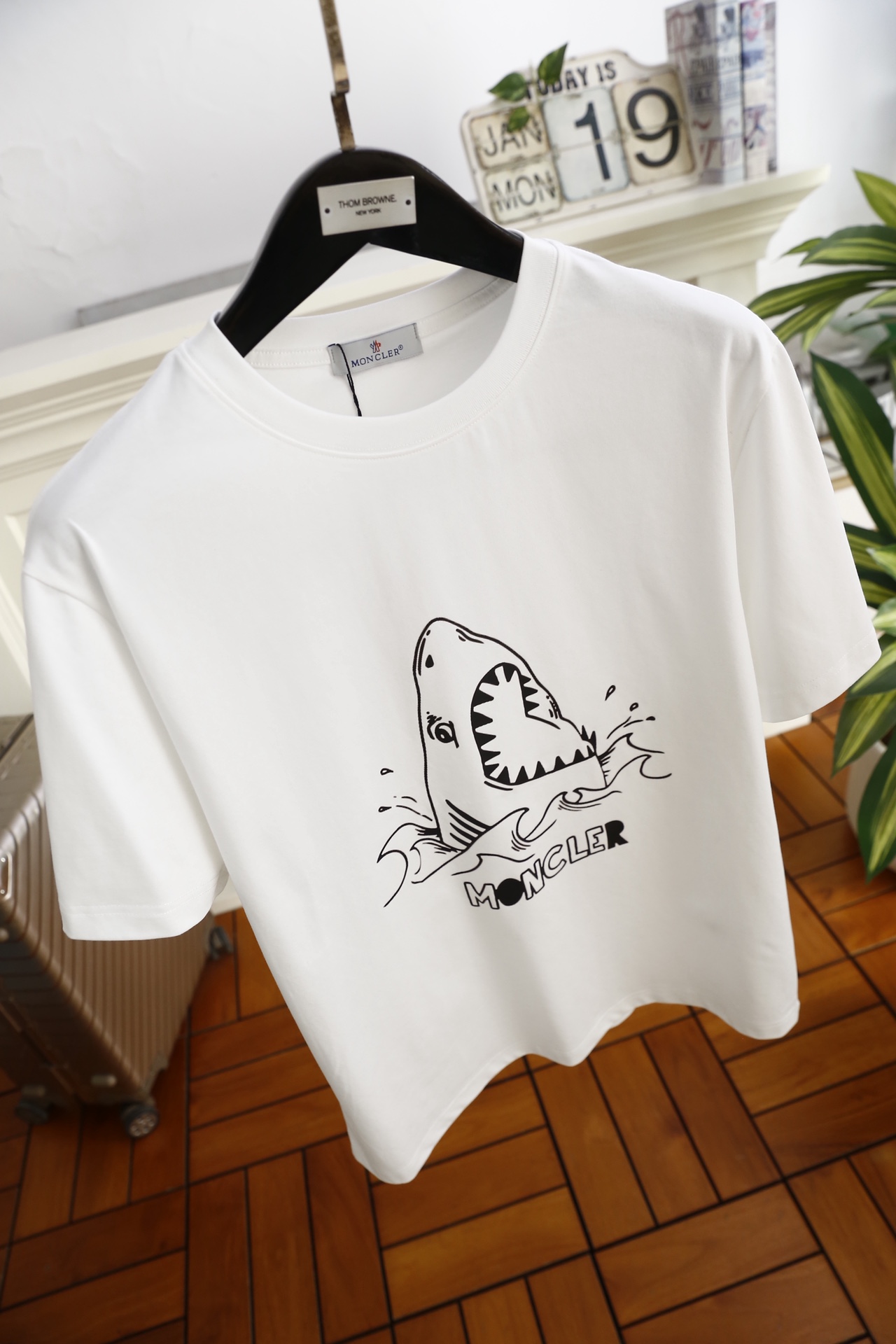 🔥蒙口/Mon*ler.（🌾）2026春夏新品！时尚男士圆领短袖T恤，属于品牌兼具辨识度与潮流感的单品，