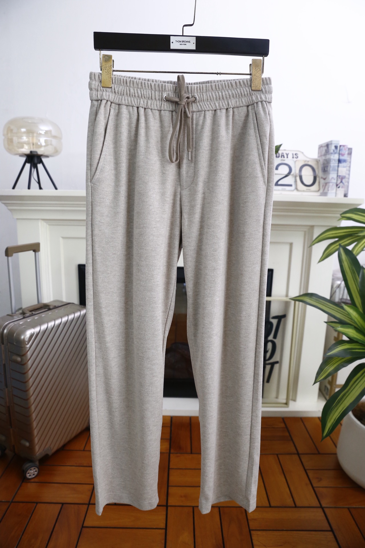 🔥lP🆕.（🌾）2026早春新款！时尚男士原单连帽拉链卫衣套装，采用重磅棉质混纺面料打造，触感柔软且兼具