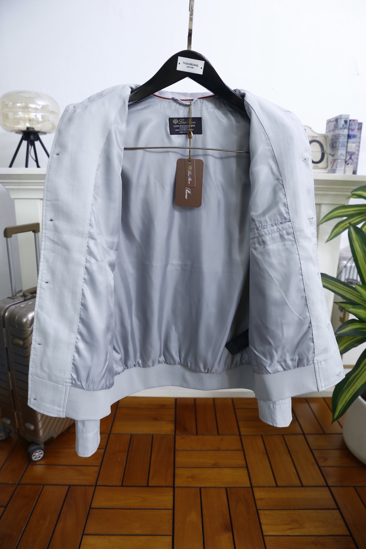 🔥lP🆕.（🌾）2026早春新品！时尚男士原单翻领夹克，采用兼具挺括感与透气性的面料打造，简约利落的单排