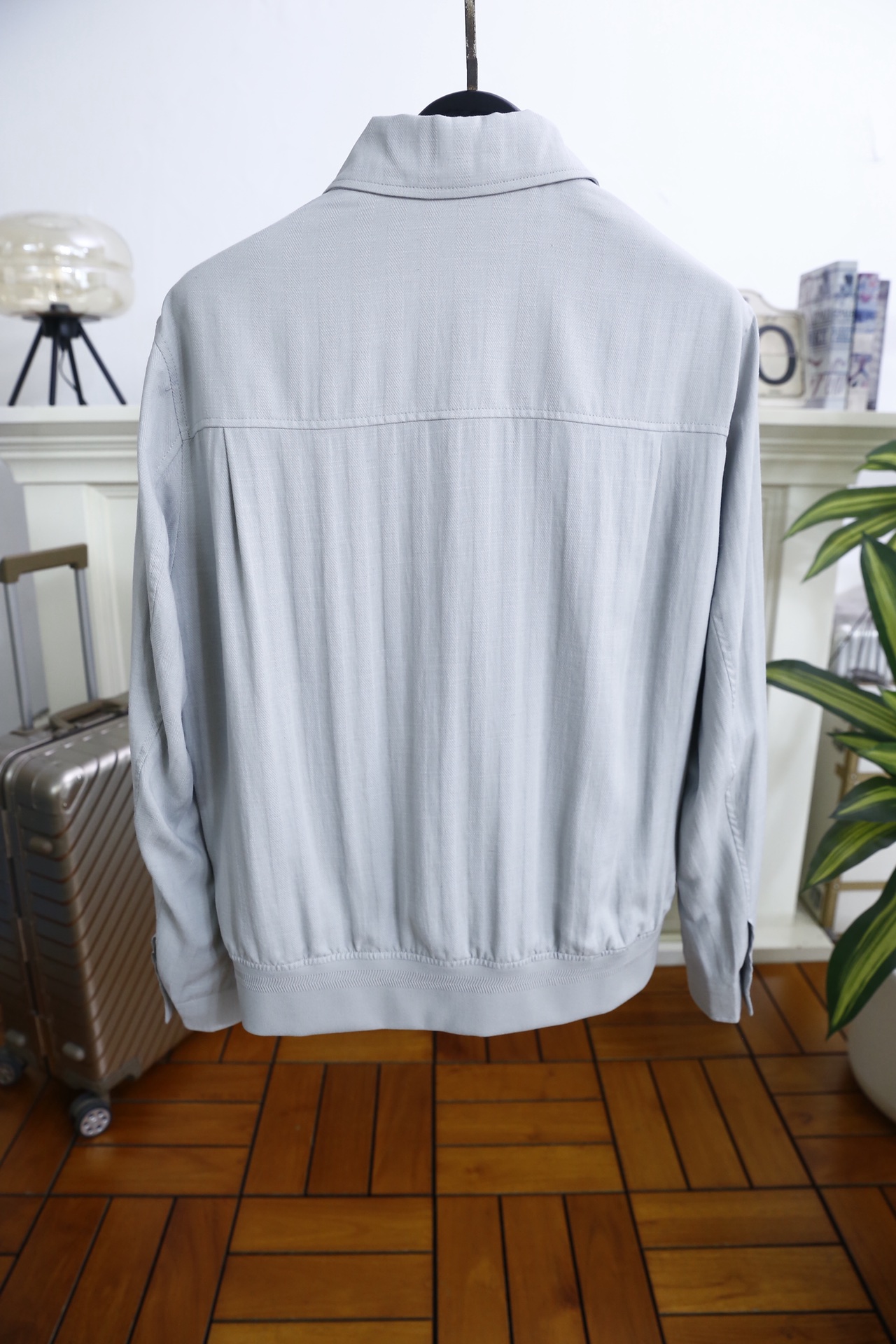 🔥lP🆕.（🌾）2026早春新品！时尚男士原单翻领夹克，采用兼具挺括感与透气性的面料打造，简约利落的单排