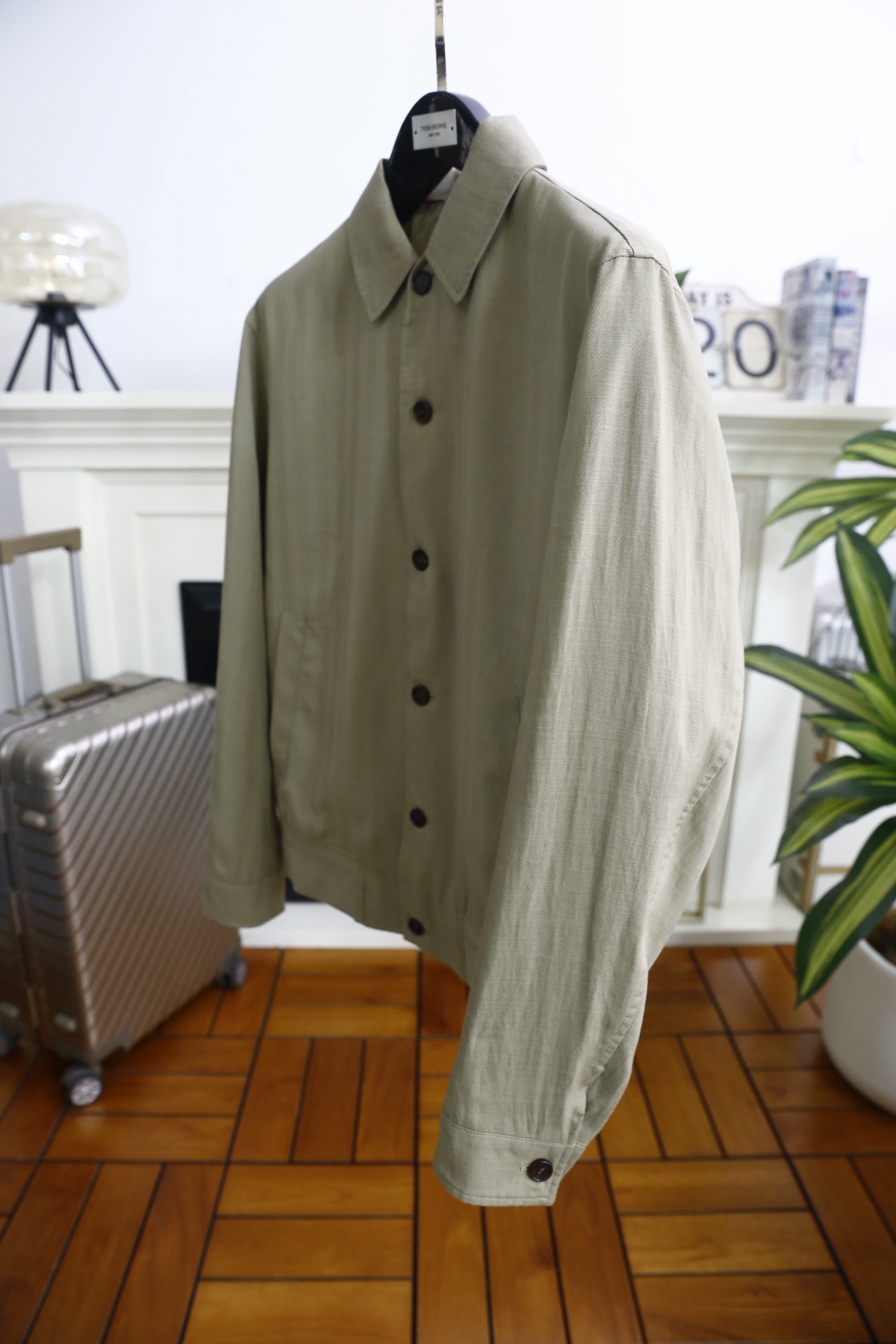 🔥lP🆕.（🌾）2026早春新品！时尚男士原单翻领夹克，采用兼具挺括感与透气性的面料打造，简约利落的单排