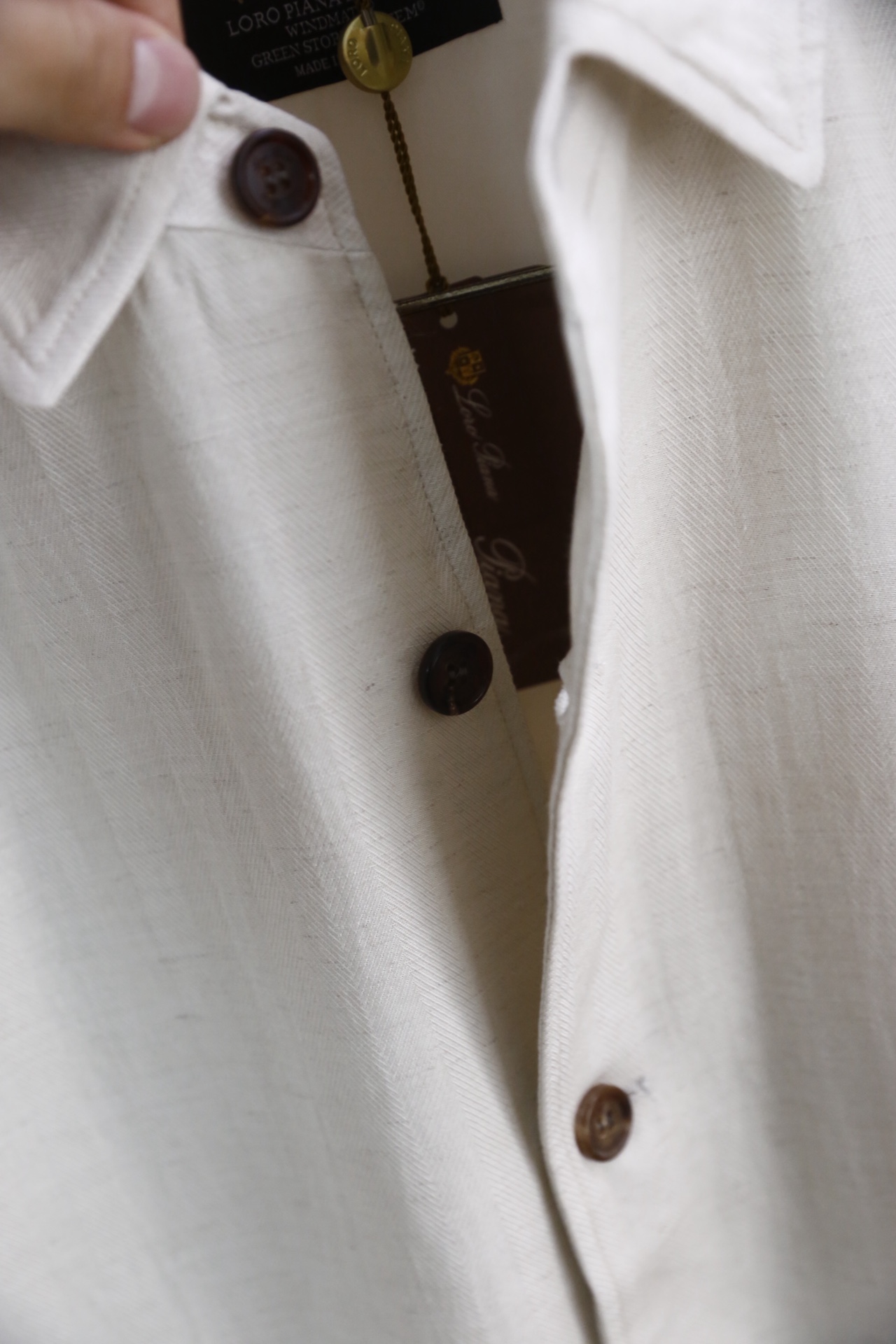 🔥lP🆕.（🌾）2026早春新品！时尚男士原单翻领夹克，采用兼具挺括感与透气性的面料打造，简约利落的单排