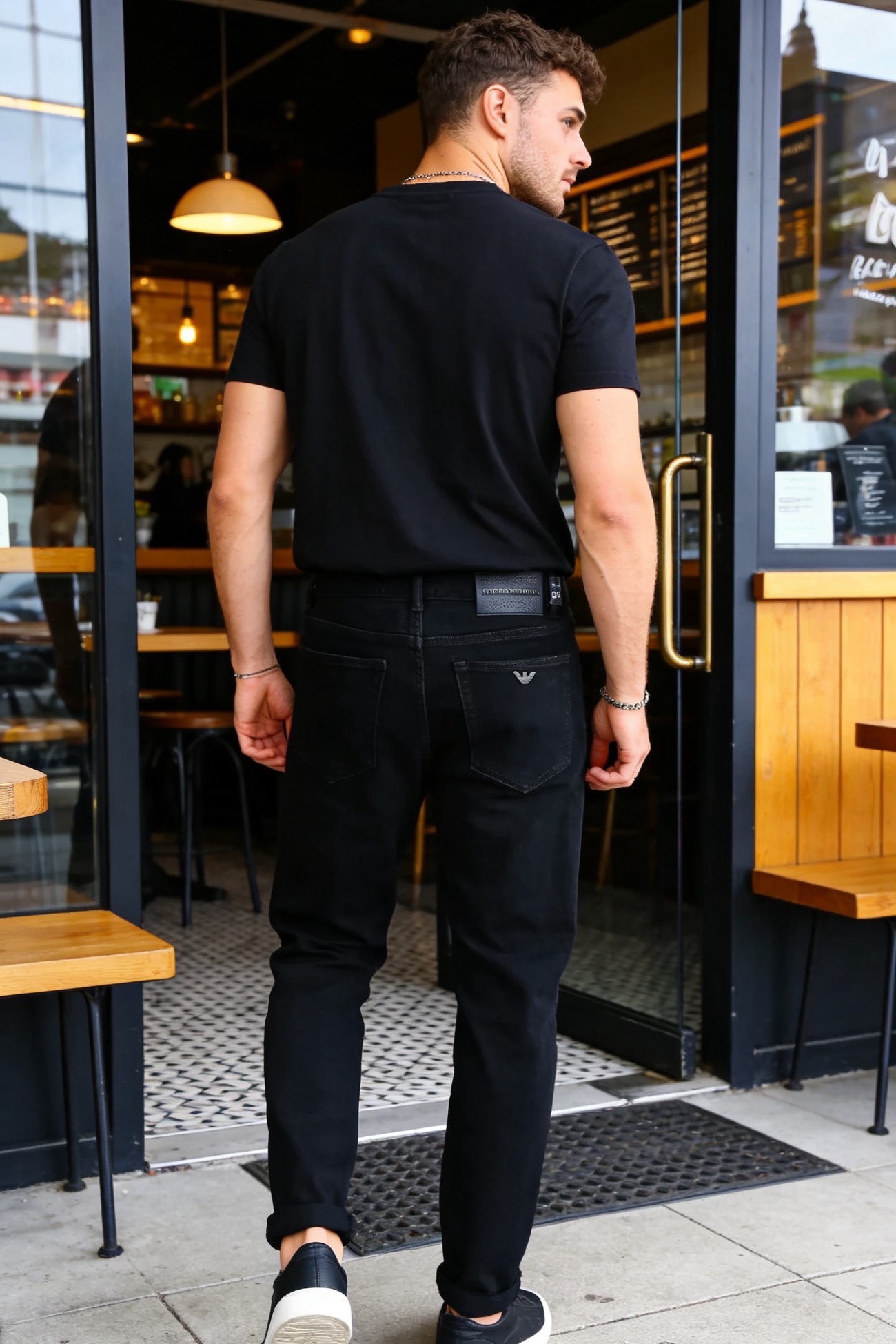 NO:877377,Armani  Men's dark jeans are a brand item that combines simple texture and iconic details. They are made of high-density stretch denim fabric, which is soft to the touch and has good wrinkle resistance and wear resistance, and is not easy to fade and deform. The luxury classic brand element LOGO is paired with low-key pure black pants to hide the brand recognition.  It is high-quality and has a light and luxurious texture in every detail. The slim tapered cut fits the leg lines and can modify the shape of the legs. It is suitable for a variety of combinations such as casual shoes and formal leather shoes. Whether it is daily commuting or light social scenes, it can easily enhance the sense of luxury. It is a versatile item in the wardrobe that is both practical and luxurious!  Sizes 29-38, yes 35/no 37!  Ships next day!  ,,armani,jeans,19860909阿玛尼 男士深色牛仔裤,属于品牌兼具简约质感与标志性细节的单品.它采用高密弹力牛仔面料,触感柔软且兼具良好的抗皱性与耐磨性,不易褪色变形.奢华经典品牌元素LOGO搭配在低调的纯黑裤身上暗藏品牌辨识度,细节处彰显轻奢质感.修身锥形剪裁贴合腿部线条,能修饰腿型,适配休闲鞋履与正装皮鞋等多种搭配,无论是日常通勤还是轻社交场景,都能轻松提升造型的高级感,是衣橱中兼具实用性与奢华感的百搭单品！尺码29-38,有35/无37！隔天出货！,,armani,jeans,,Men's clothing