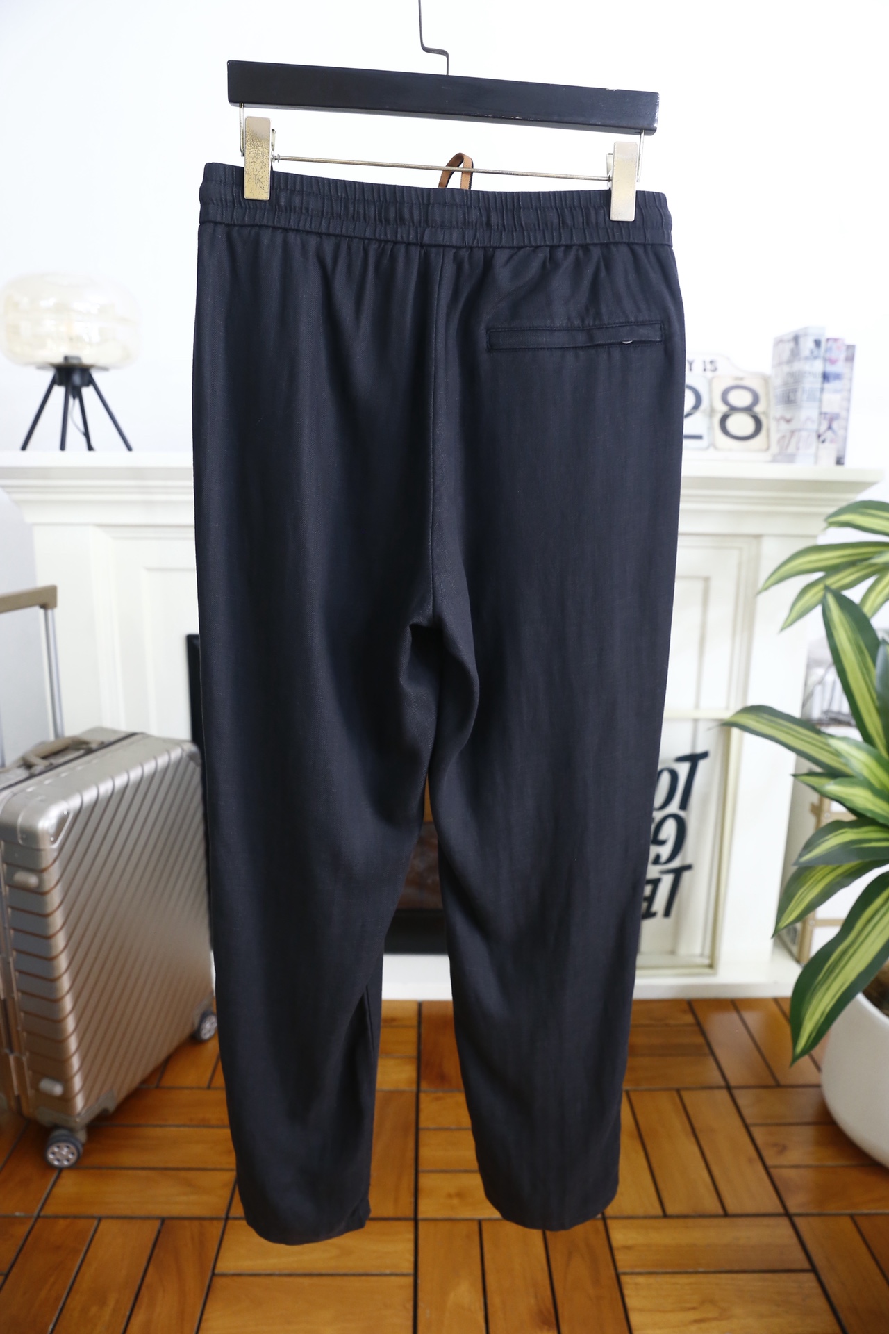 🔥Loro Piana.2026春夏新款！时尚男士百搭休闲裤👍原单品质，承袭意式轻奢工艺。采用麻棉面料，