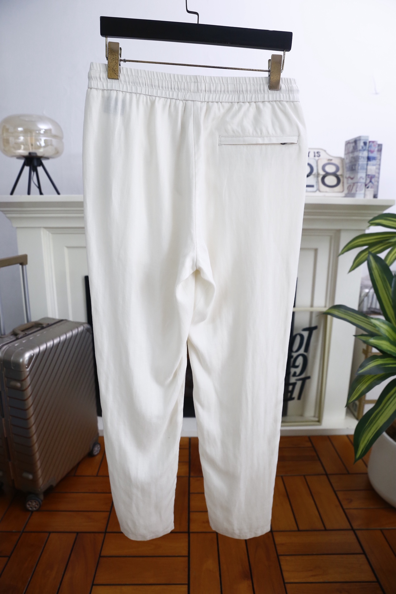 🔥Loro Piana.2026春夏新款！时尚男士百搭休闲裤👍原单品质，承袭意式轻奢工艺。采用麻棉面料，