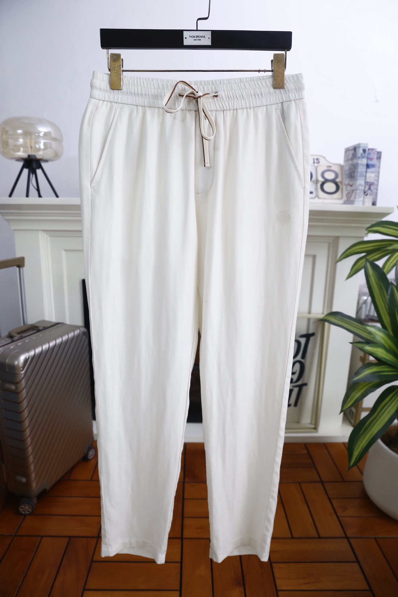 🔥Loro Piana.2026春夏新款！时尚男士百搭休闲裤👍原单品质，承袭意式轻奢工艺。采用麻棉面料，