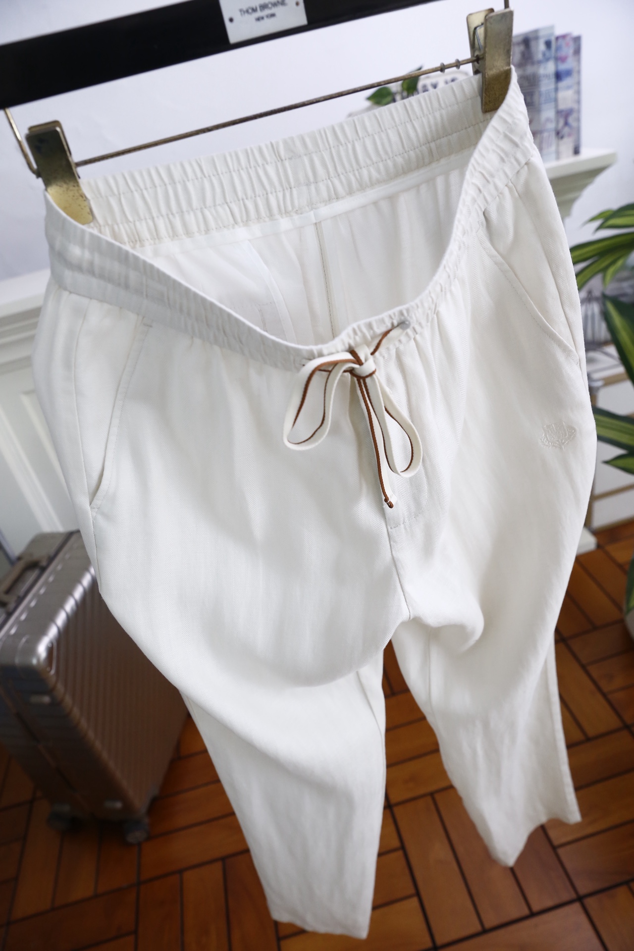 🔥Loro Piana.2026春夏新款！时尚男士百搭休闲裤👍原单品质，承袭意式轻奢工艺。采用麻棉面料，