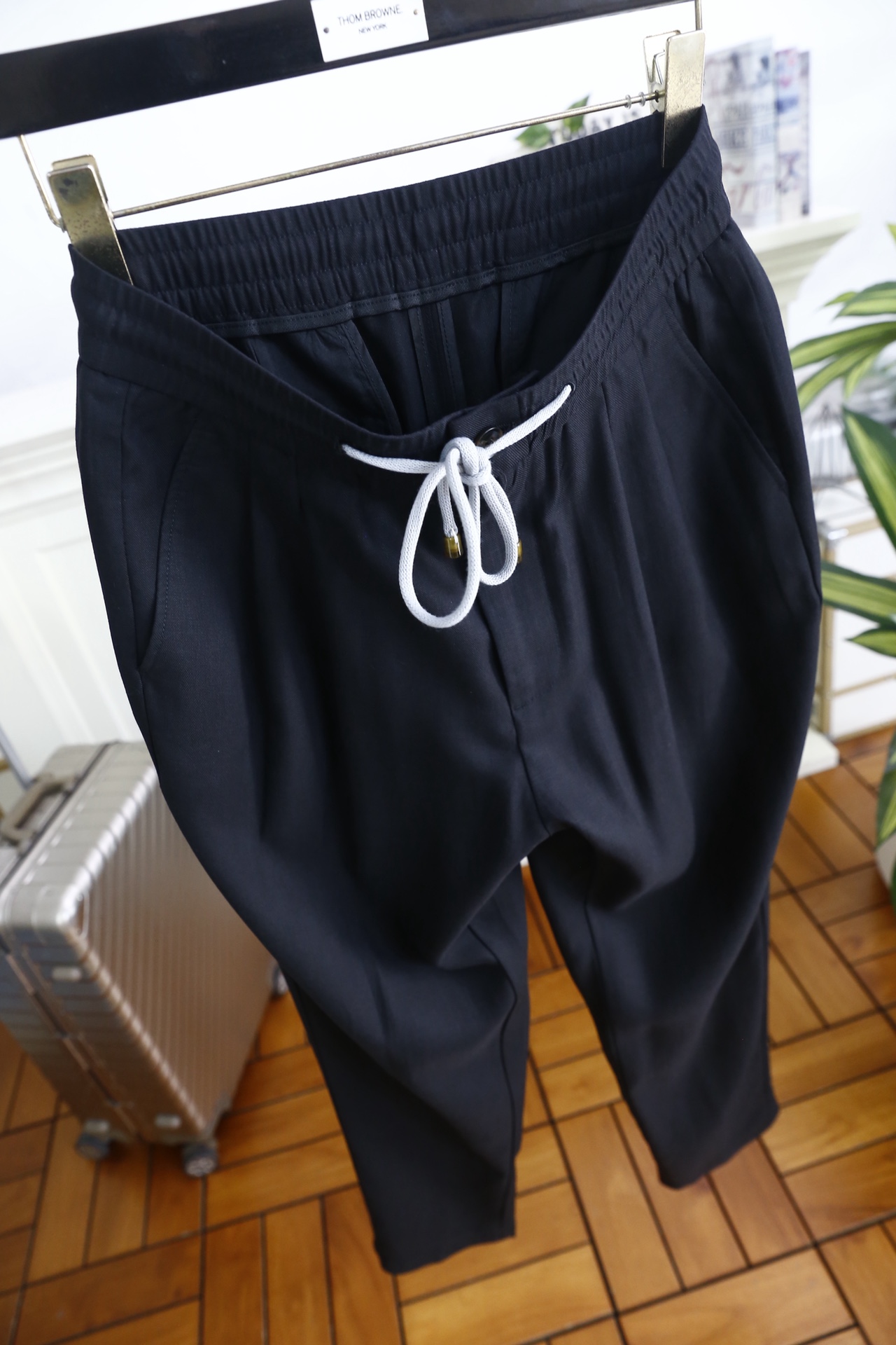 🔥Bc.2026春夏新款！时尚男士百搭休闲裤👍原单品质，承袭意式轻奢工艺。采用麻棉面料，透气亲肤，吸湿排