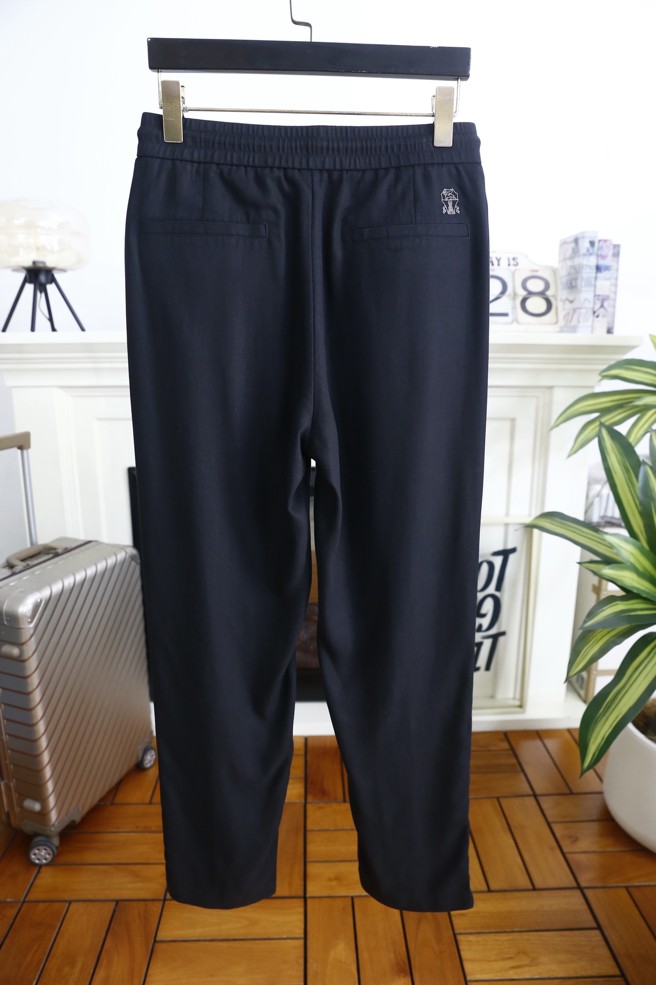 🔥Bc.2026春夏新款！时尚男士百搭休闲裤👍原单品质，承袭意式轻奢工艺。采用麻棉面料，透气亲肤，吸湿排