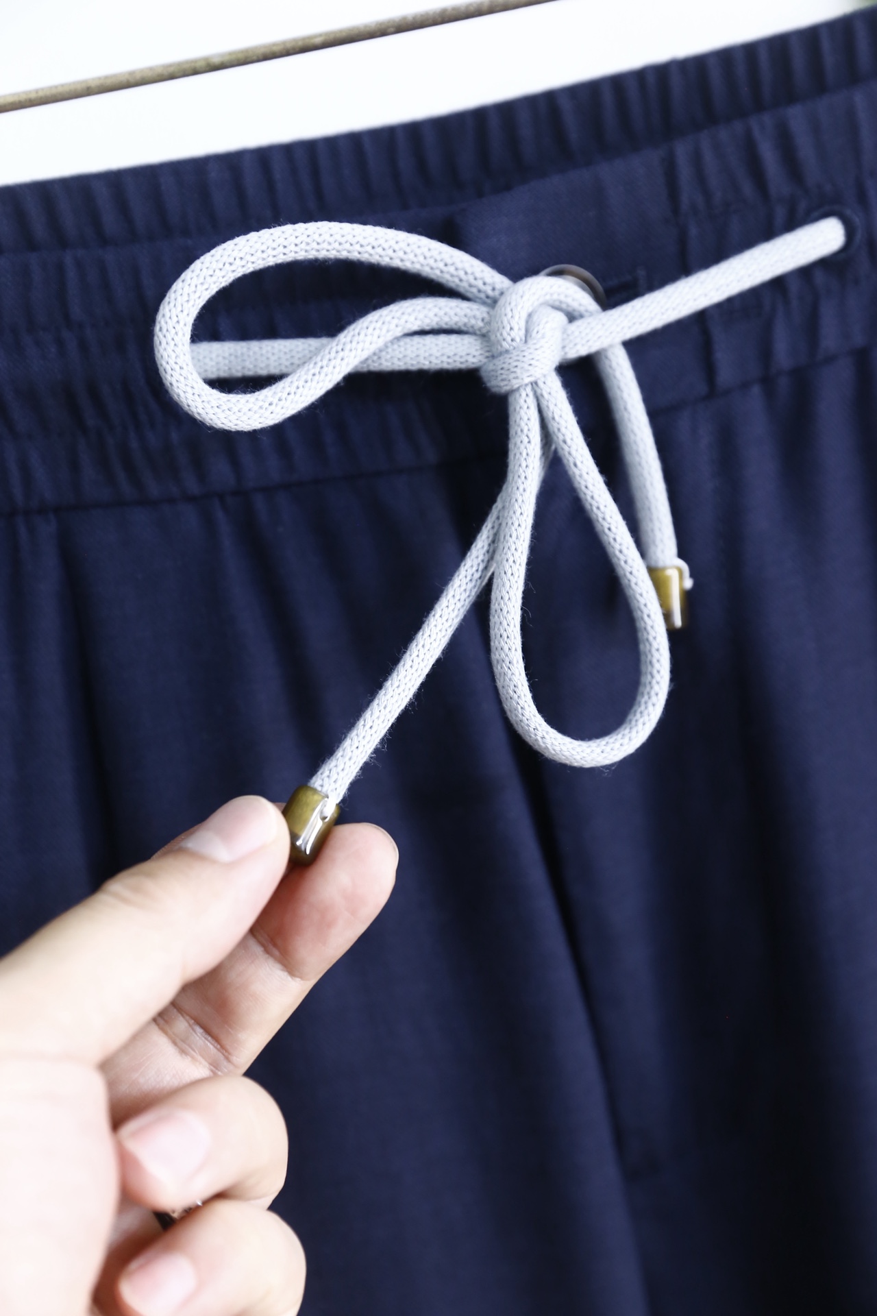 🔥Bc.2026春夏新款！时尚男士百搭休闲裤👍原单品质，承袭意式轻奢工艺。采用麻棉面料，透气亲肤，吸湿排