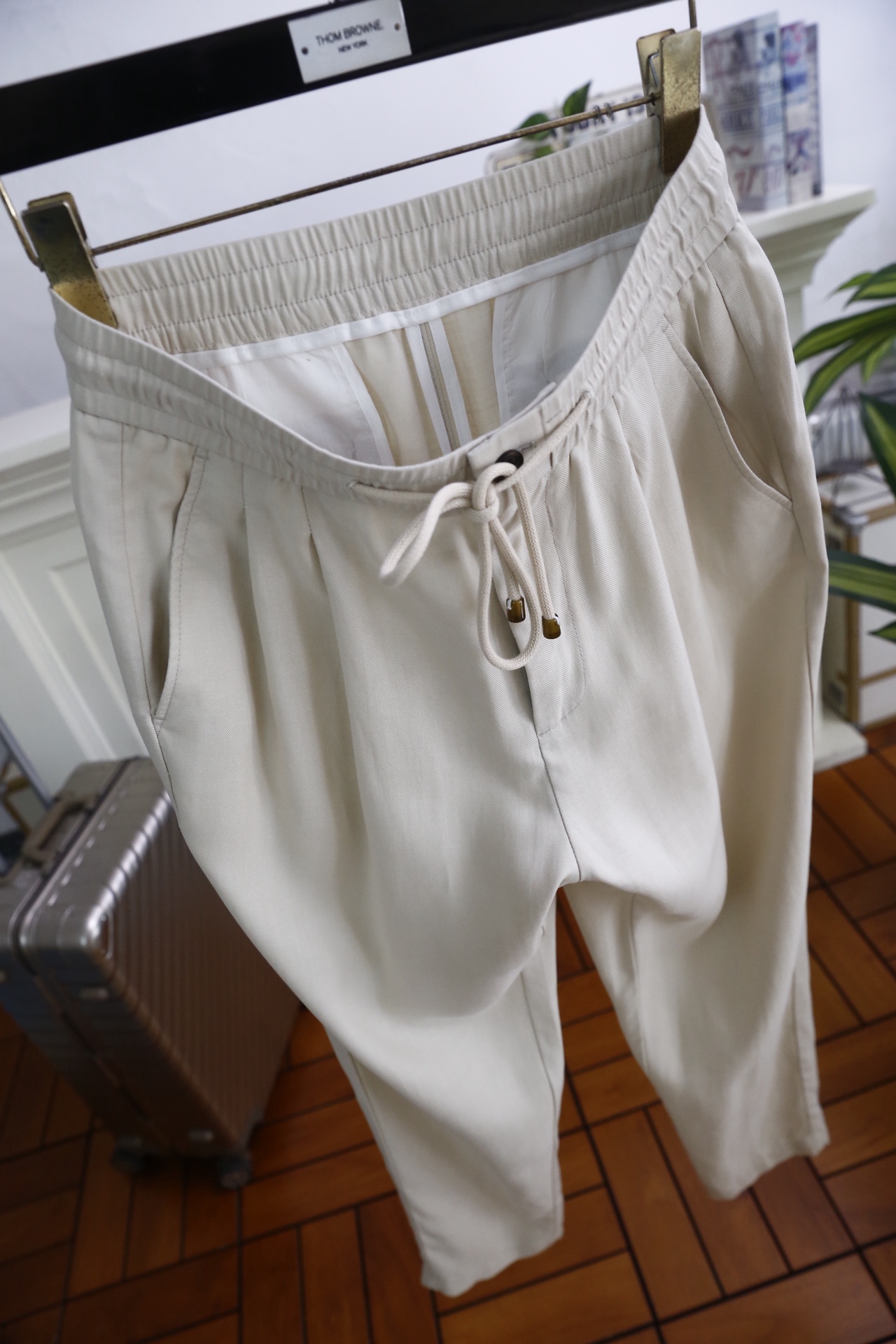 🔥Bc.2026春夏新款！时尚男士百搭休闲裤👍原单品质，承袭意式轻奢工艺。采用麻棉面料，透气亲肤，吸湿排