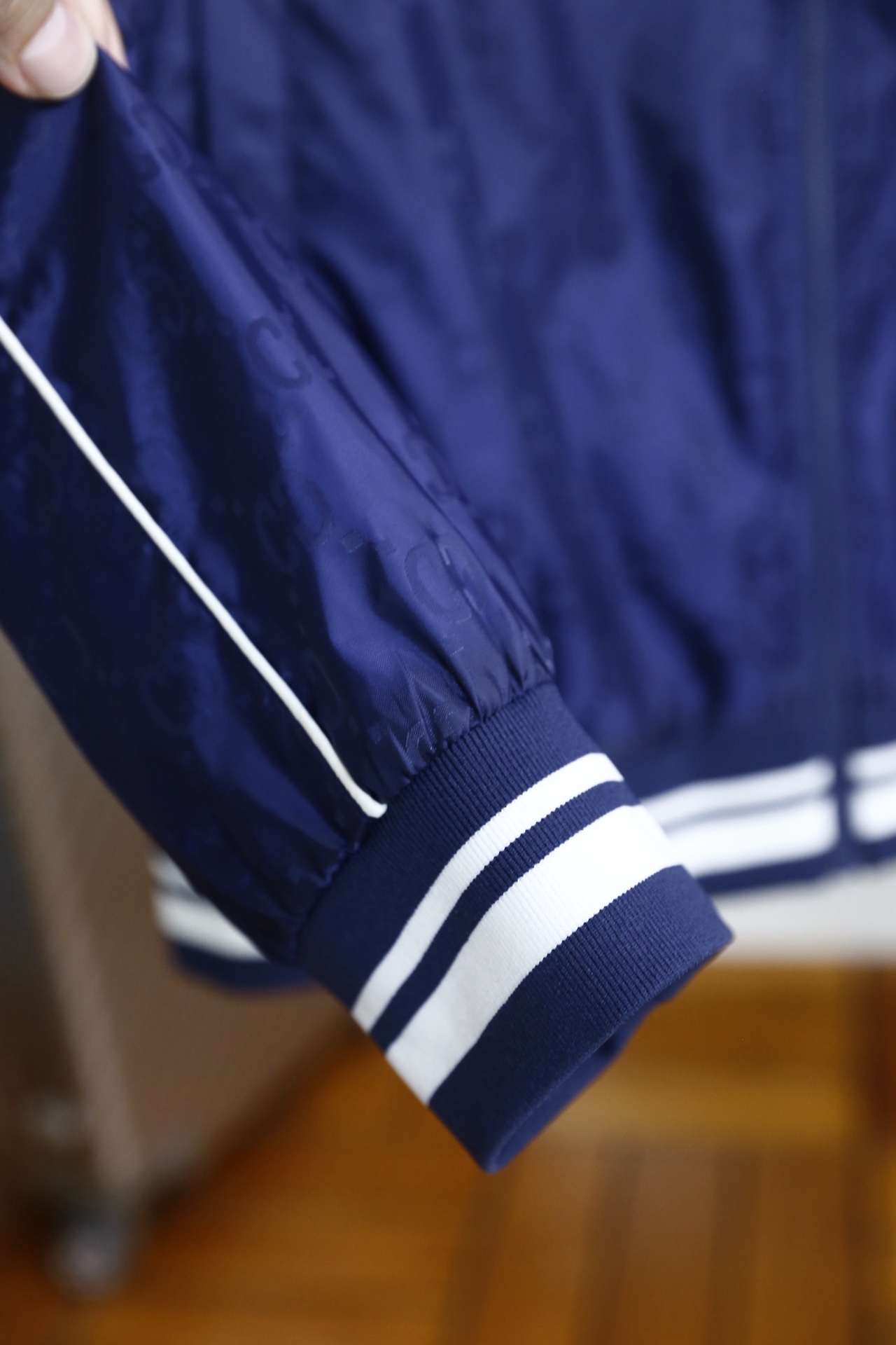 🔥古驰.2026春季新品✅经典立领男士夹克双面可穿👍🏼采用高端顶级透气面料！顶级时尚大牌元素设计，采用定