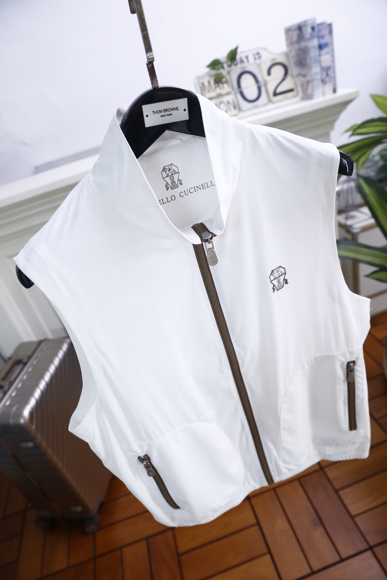 🔥BC.2026春季新品男士商务休闲薄款马甲👍🏼简约时尚又不失细节感一款，奢华经典品牌字母LOGO设计！