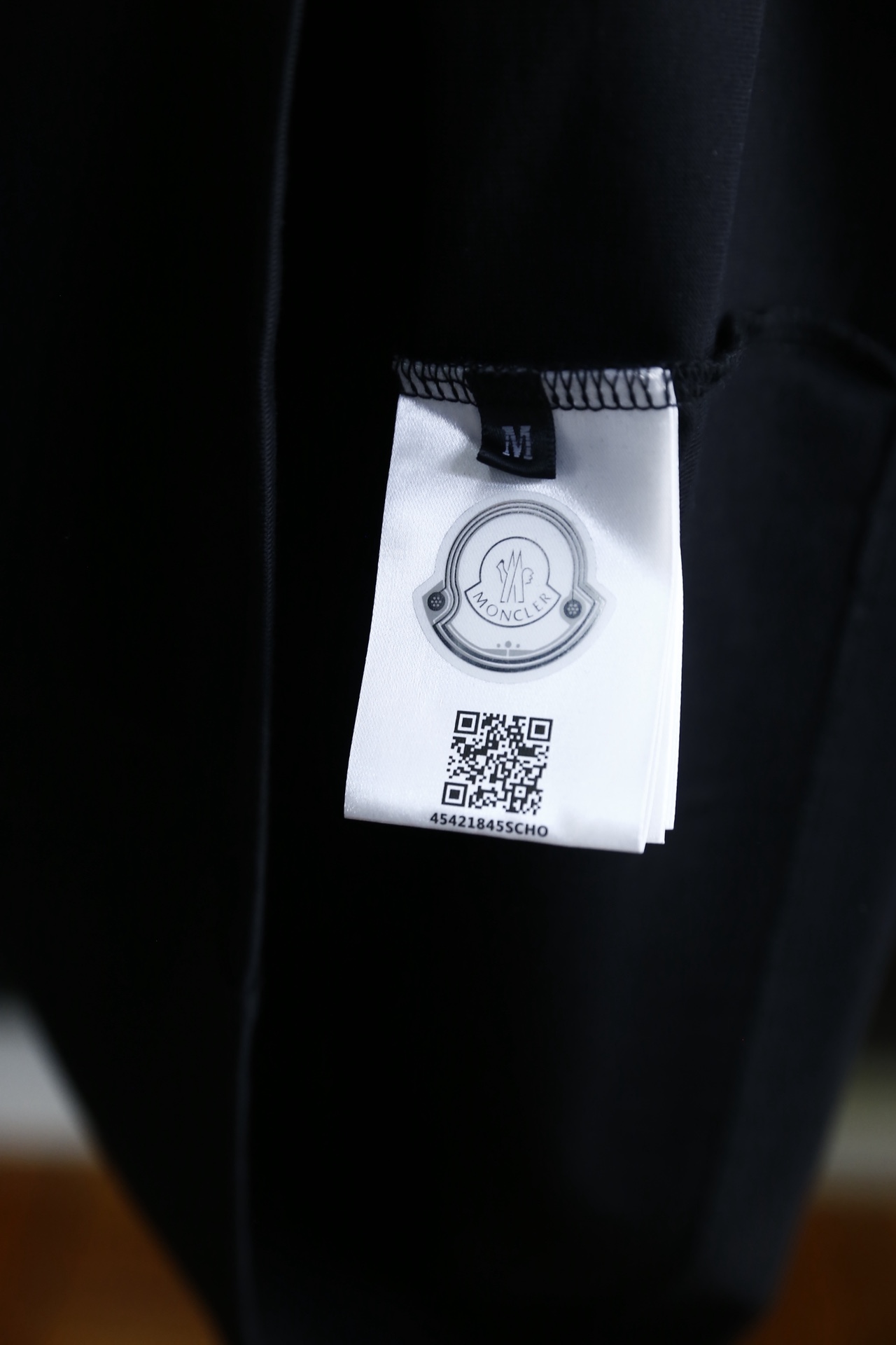 🔥蒙口.2026春夏新品男士短袖上市🍃经典圆领设计！重磅级尤物单品，新形态雅痞风格👍🏻高街混搭腔调有味，