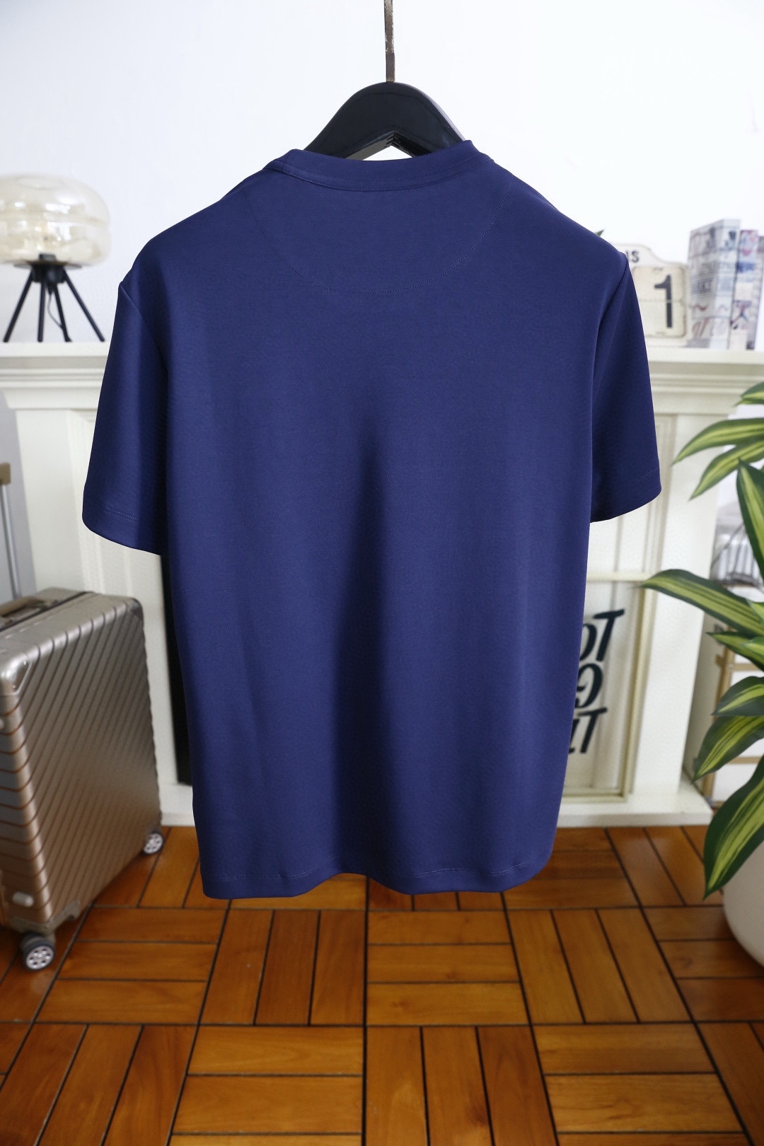 🔥BC.2026春夏新品🆕时尚男士百搭圆领短袖T恤，采用质感顺滑的亲肤面料制作，圆领设计兼具弹性与耐用性