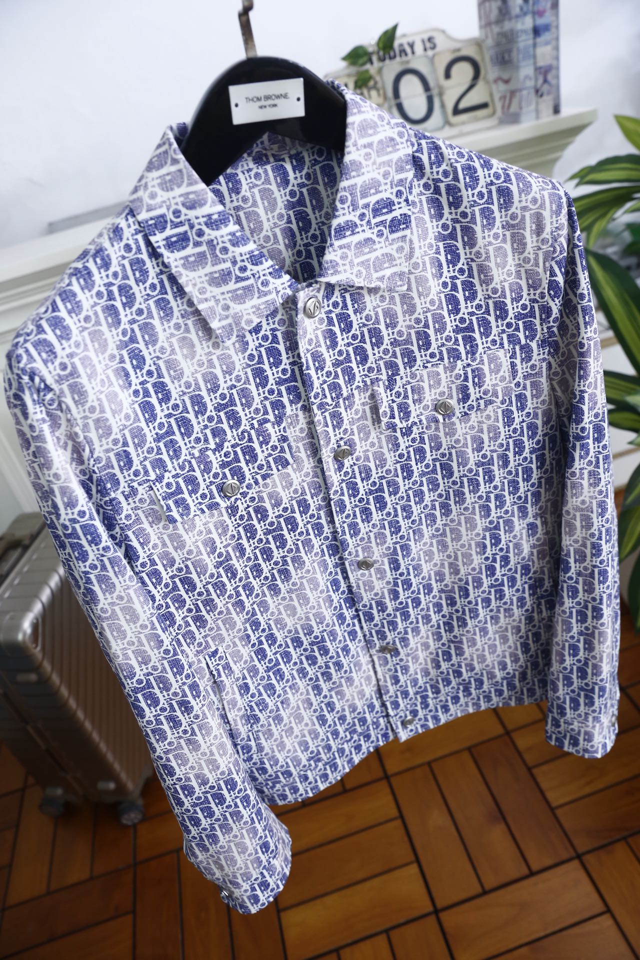 🔥迪奥/Di*r.2026春季新品🆕时尚男士翻领夹克！采用舒适干爽透气面料👍穿着体验，兼具柔软亲肤与挺括