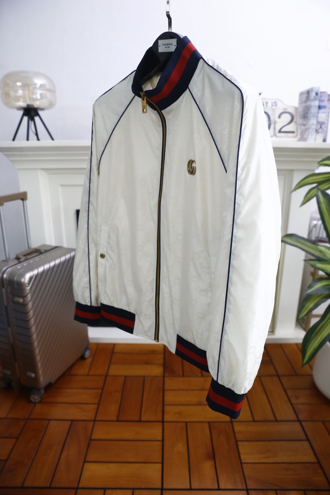 🔥古驰/Gu*ci.2026春季新品🆕时尚潮流百搭立领夹克👍采用舒适透气面料，干爽透气的穿着感，兼具柔软