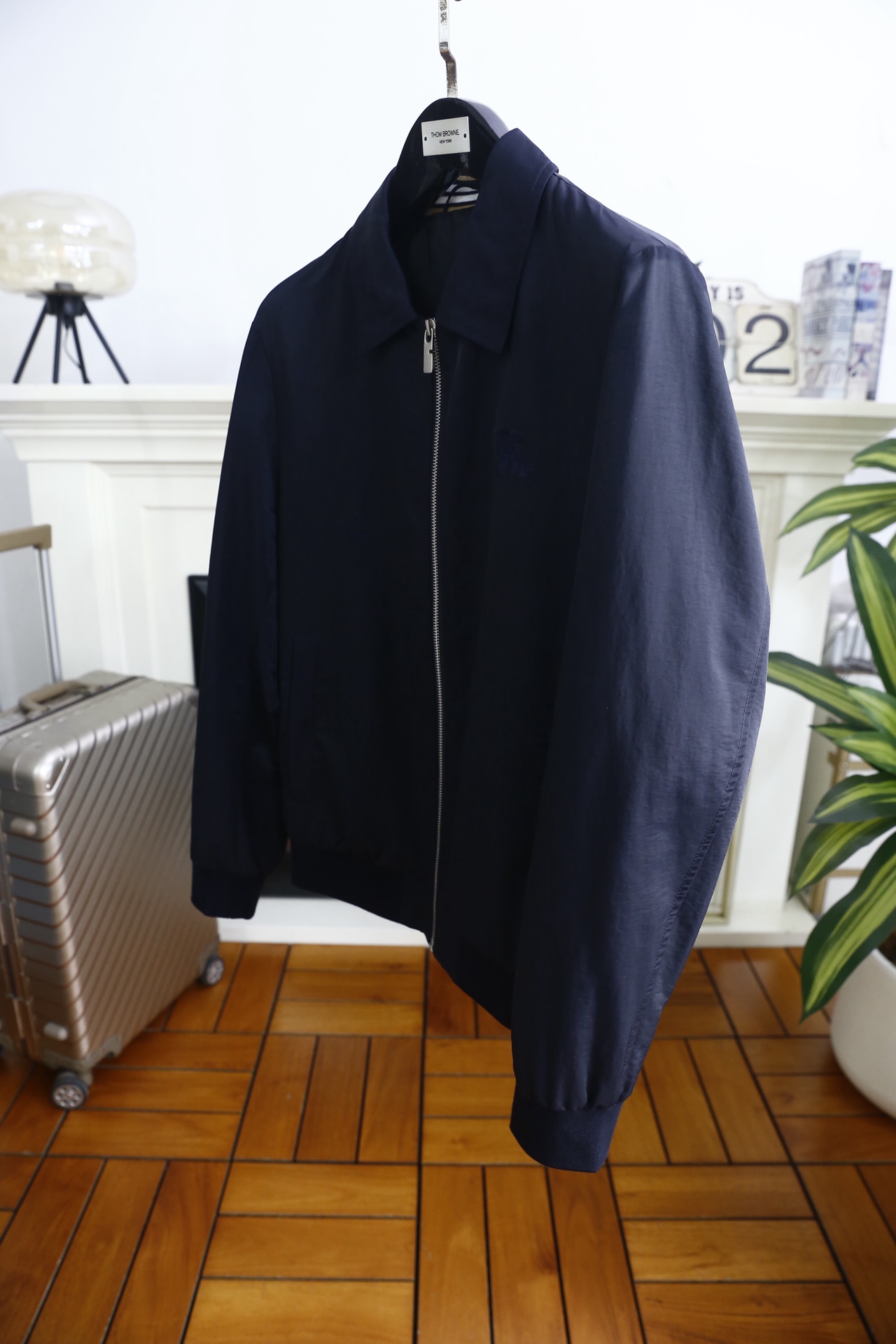 🔥巴宝丽/Burbe*ry.2026春季新品！经典百搭男士翻领夹克👍胸前品牌小马LOGO设计😎甄选舒适透