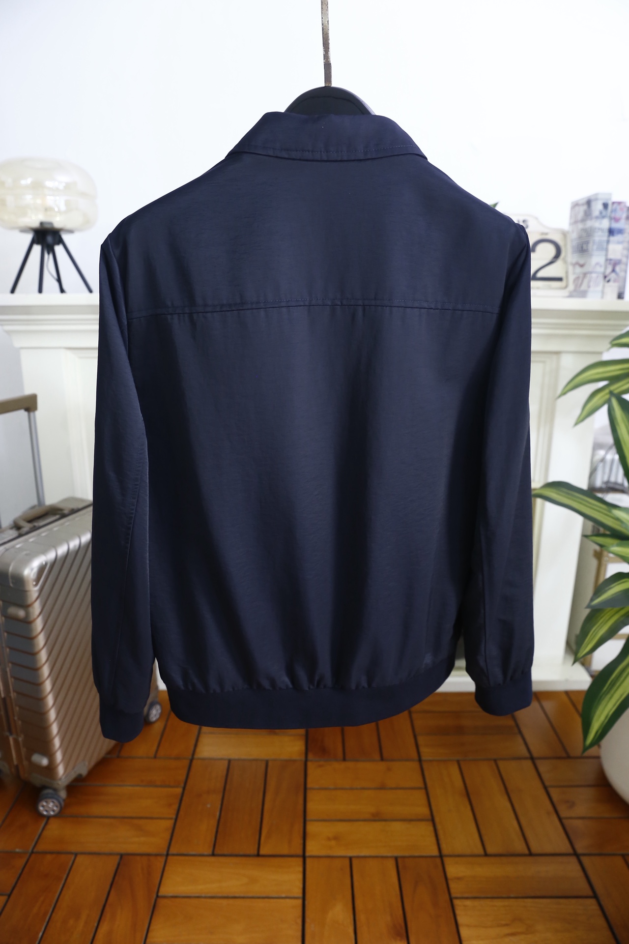 🔥巴宝丽/Burbe*ry.2026春季新品！经典百搭男士翻领夹克👍胸前品牌小马LOGO设计😎甄选舒适透