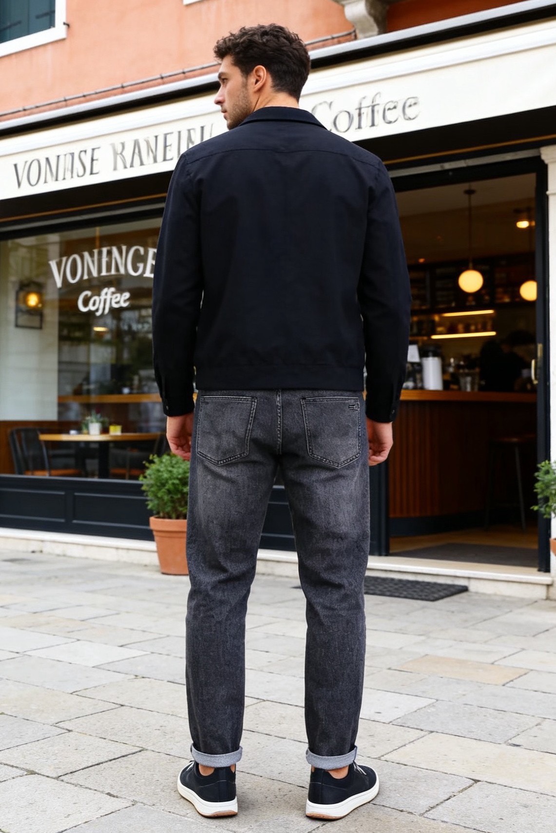 🔥杰尼*/Ze*na.2026春季新品！时尚潮流百搭牛仔裤👖经典修身直筒裤型，利落剪裁修饰腿部线条，裤脚