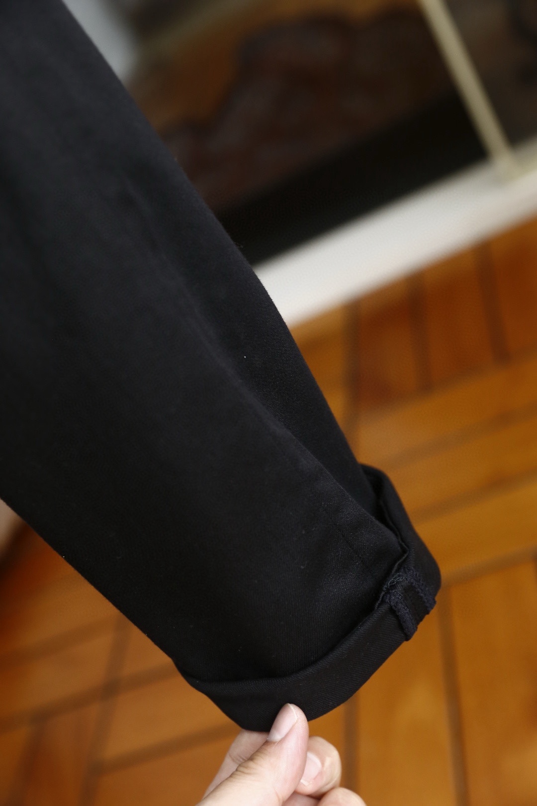 🔥普拉达.26春夏新品！时尚男士百搭休闲裤👖采用客供水洗弹力牛仔布裤！奢华经典品牌三角标Logo标志彰显