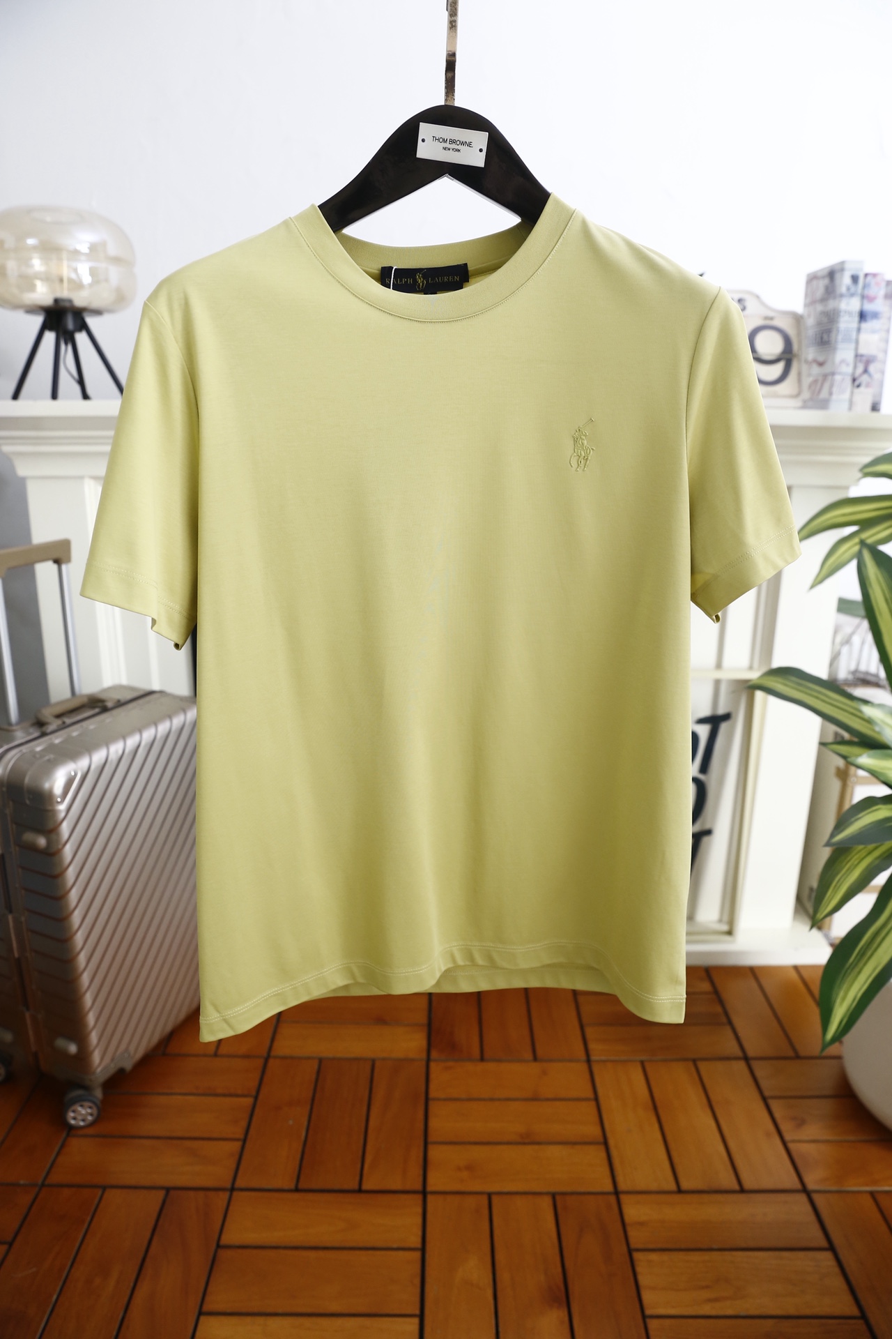 🔥POLO.2026春夏新品男士圆领短袖T恤采用简约利落的剪裁，版型规整且兼具舒适感，日常穿着无束缚感。