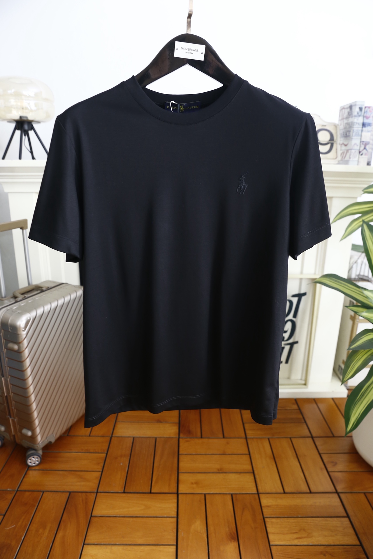 🔥POLO.2026春夏新品男士圆领短袖T恤采用简约利落的剪裁，版型规整且兼具舒适感，日常穿着无束缚感。