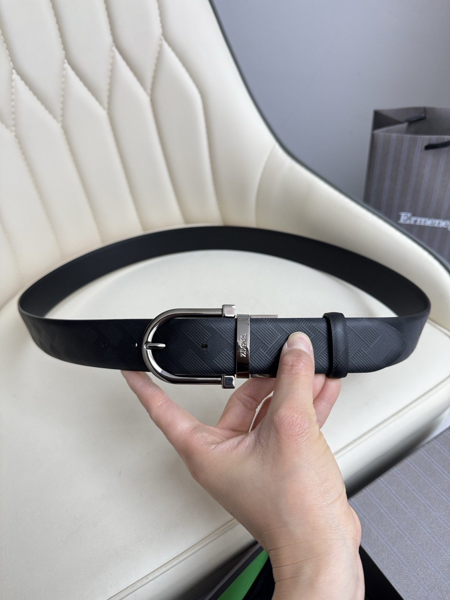 Ermenegildo Zegna Reversible Leather Belt | Premium Quality & Versatile Style 8 i1750655785523 8425 0 6