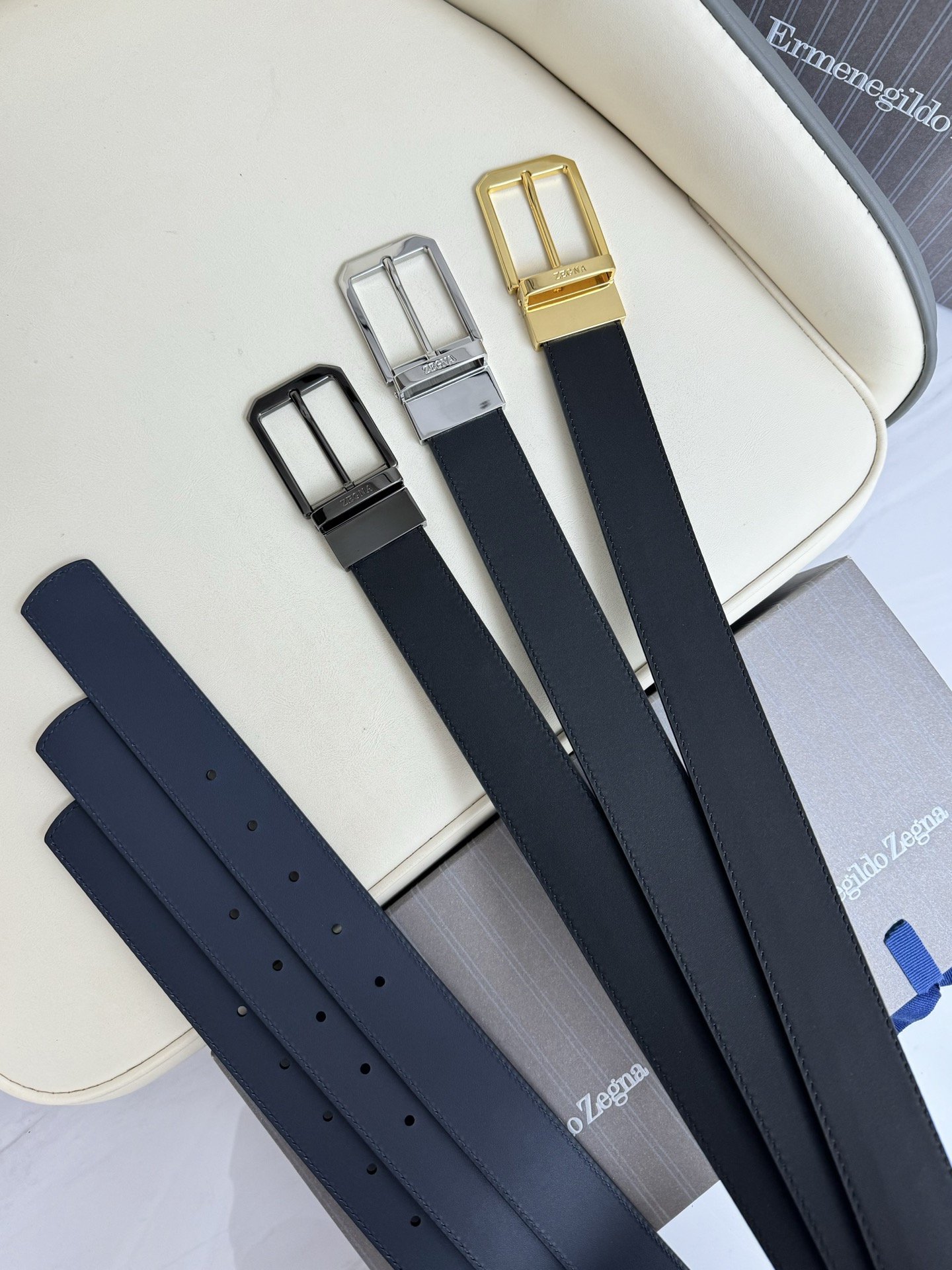 Trendy Fashion: Copper Buttons, Tailor-Made Cabinets, and Stylish Packaging in Demand - 图片 9